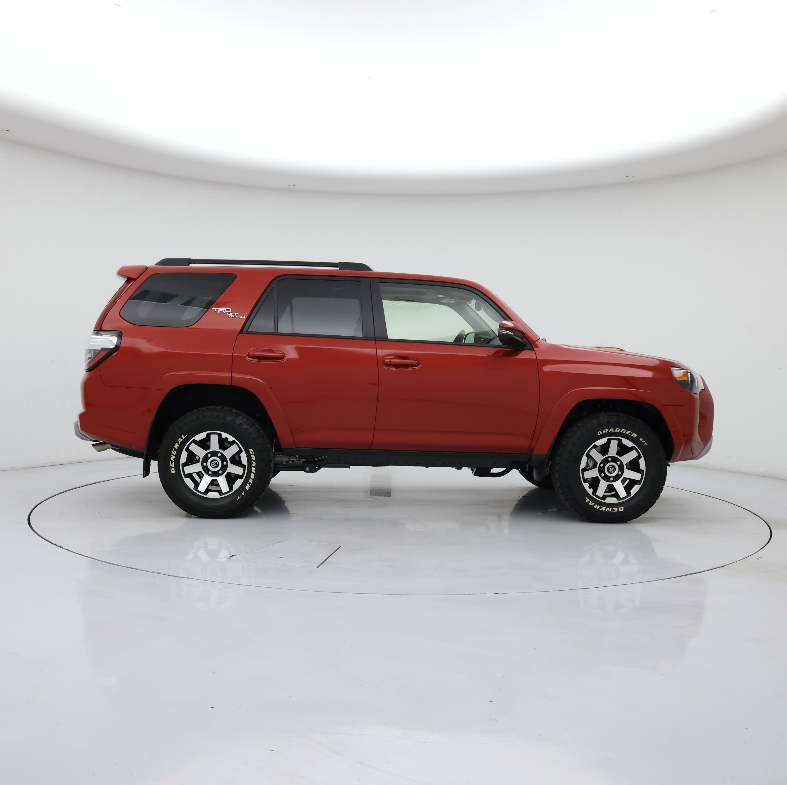 Thumbnail: 2024 Toyota 4Runner - 7