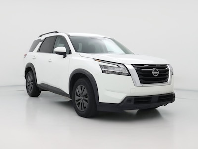 2022 Nissan Pathfinder SV
