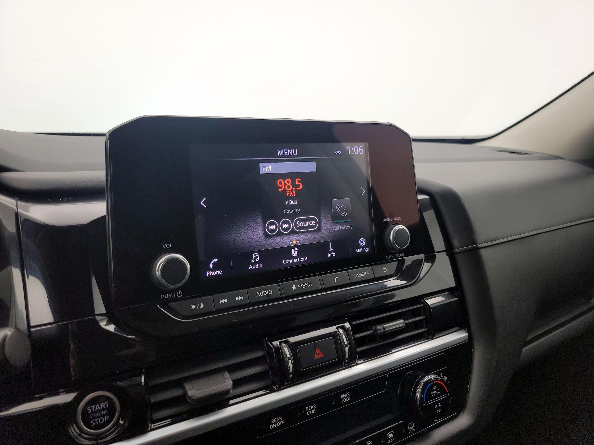 Thumbnail: 2022 Nissan Pathfinder - 15