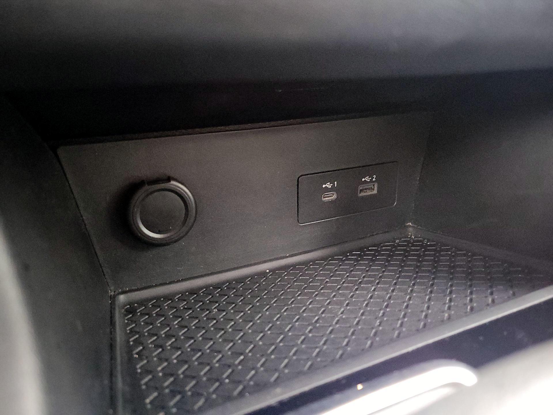 Thumbnail: 2022 Nissan Pathfinder - 18