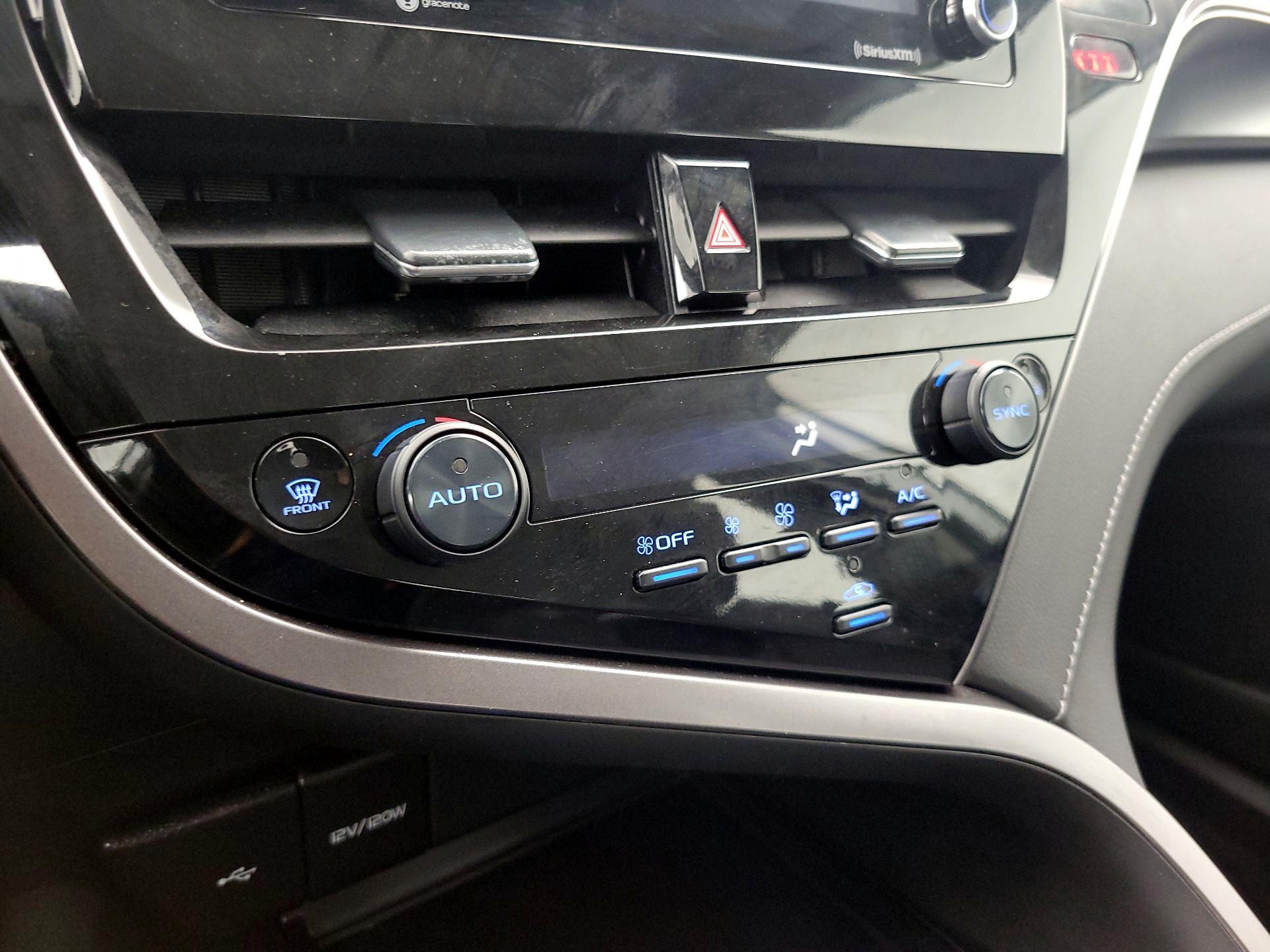 Thumbnail: 2023 Toyota Camry - 16