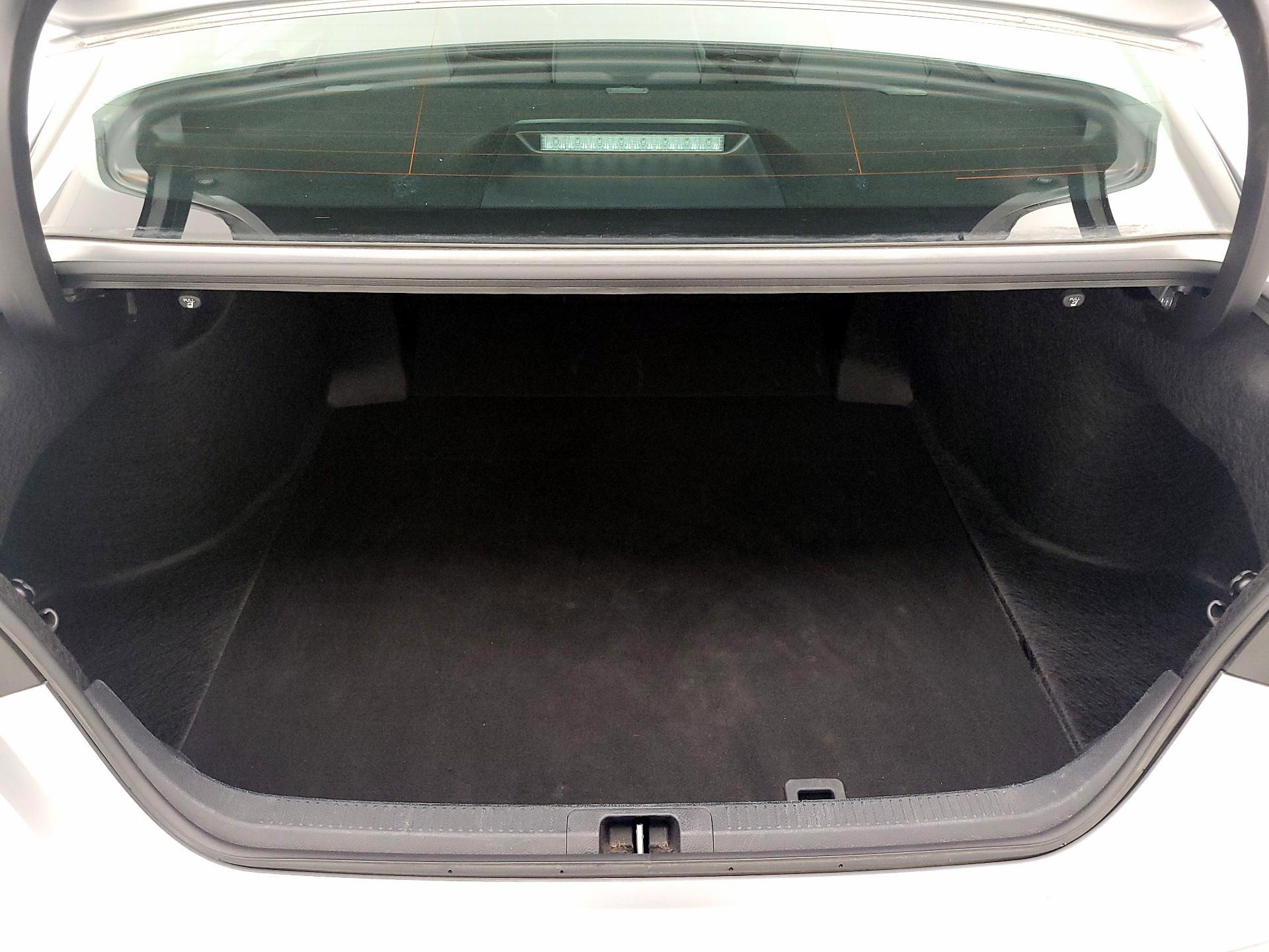 Thumbnail: 2023 Toyota Camry - 20