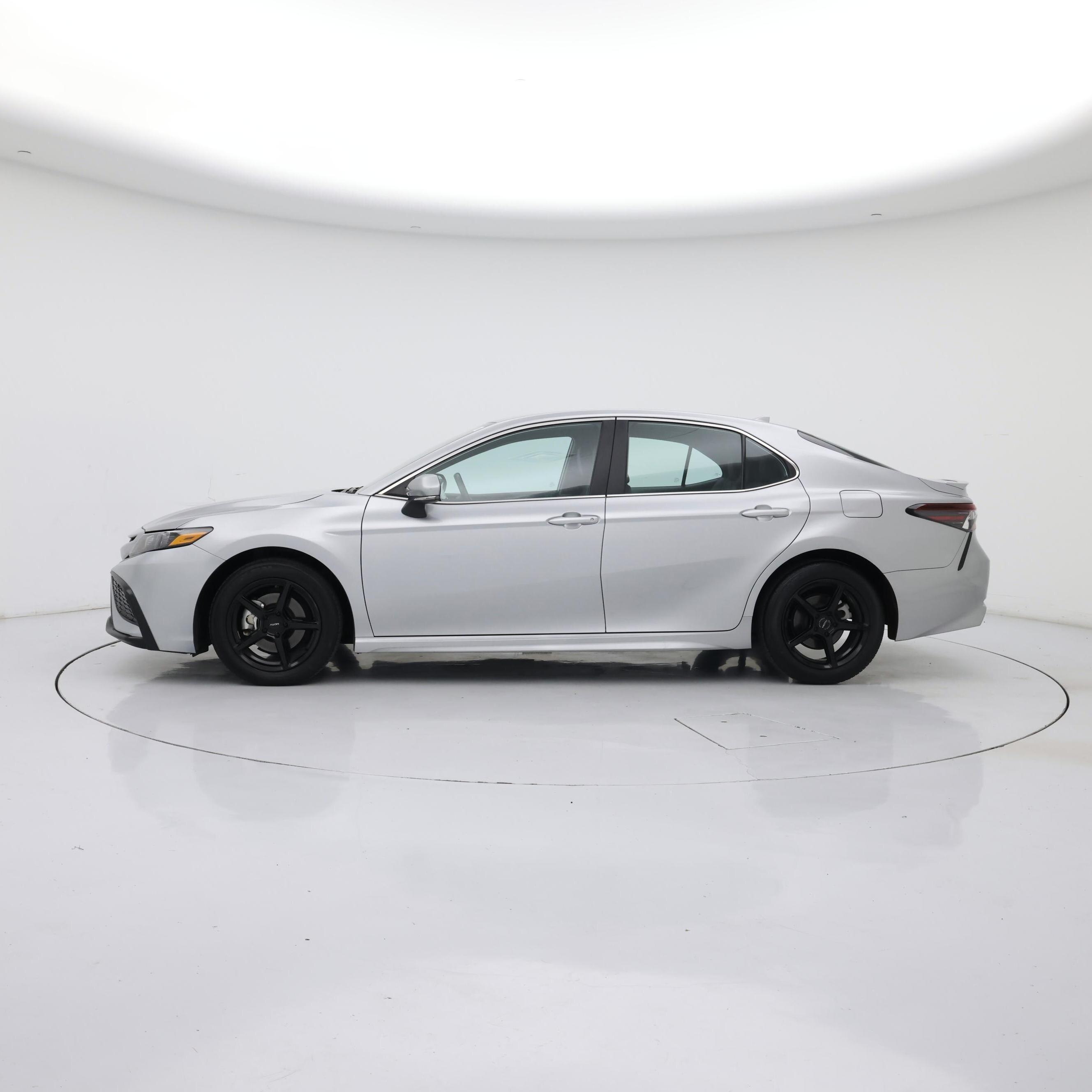 Thumbnail: 2023 Toyota Camry - 3