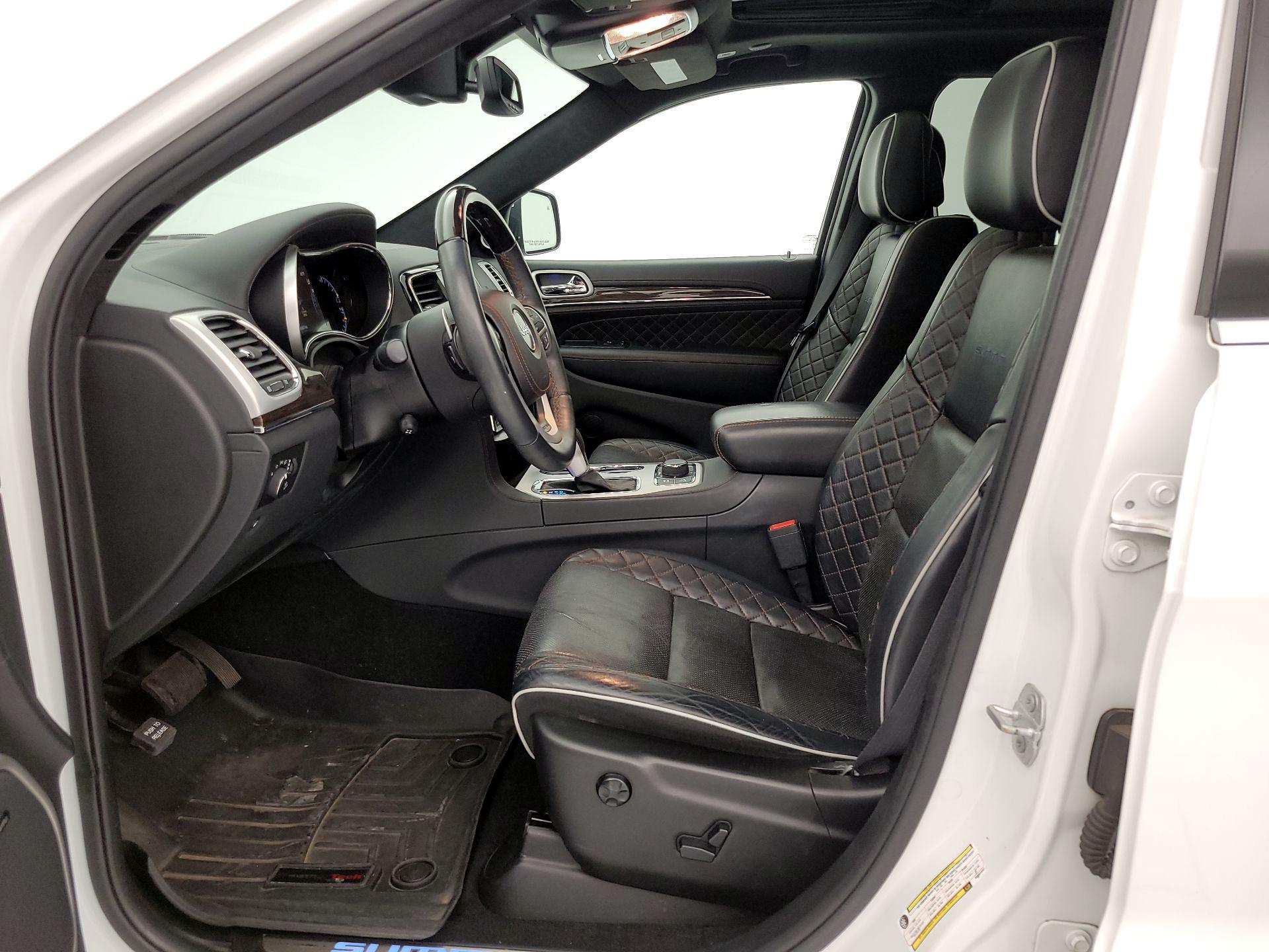 Thumbnail: 2019 Jeep Grand Cherokee - 11