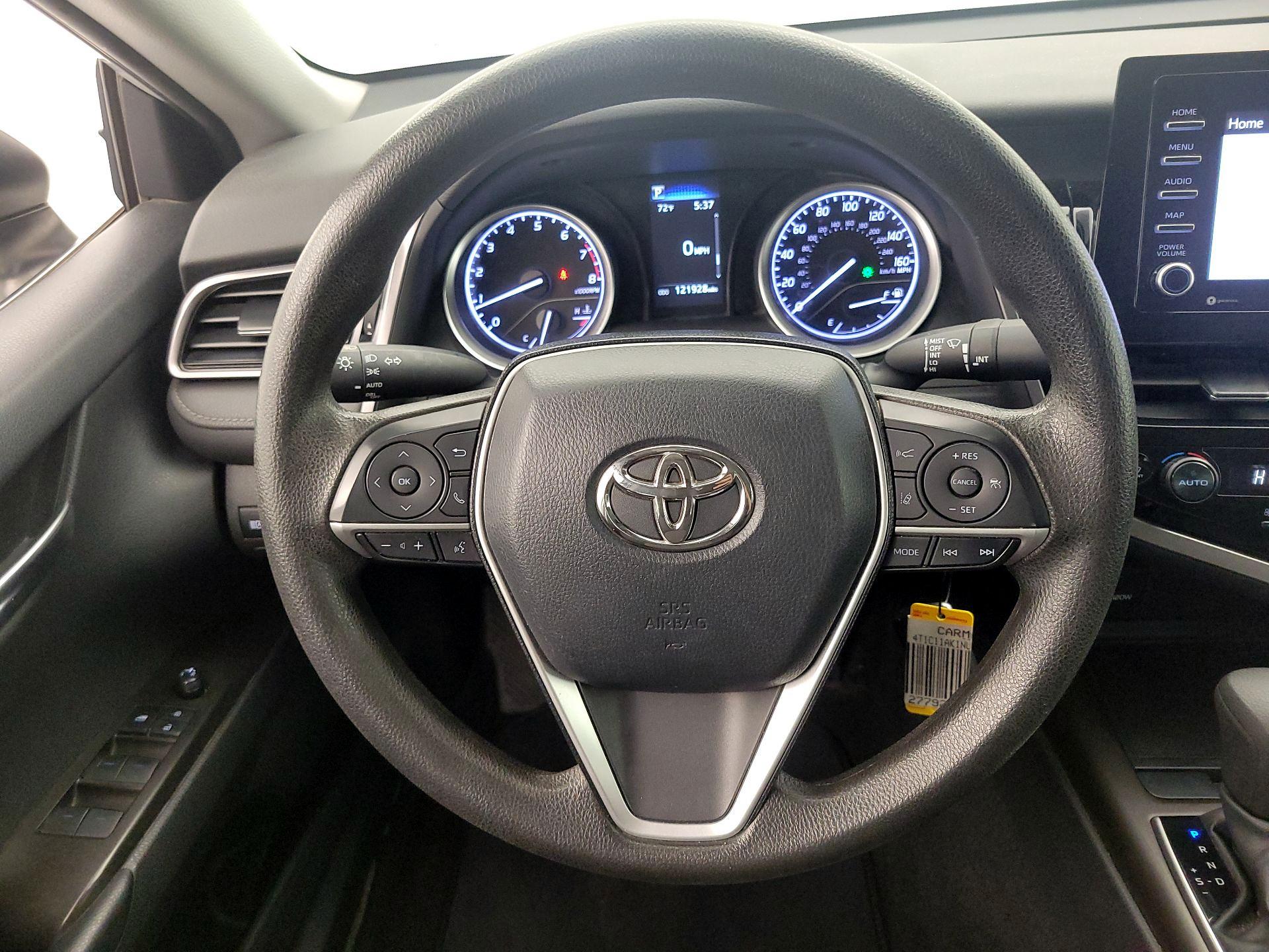 Thumbnail: 2022 Toyota Camry - 10