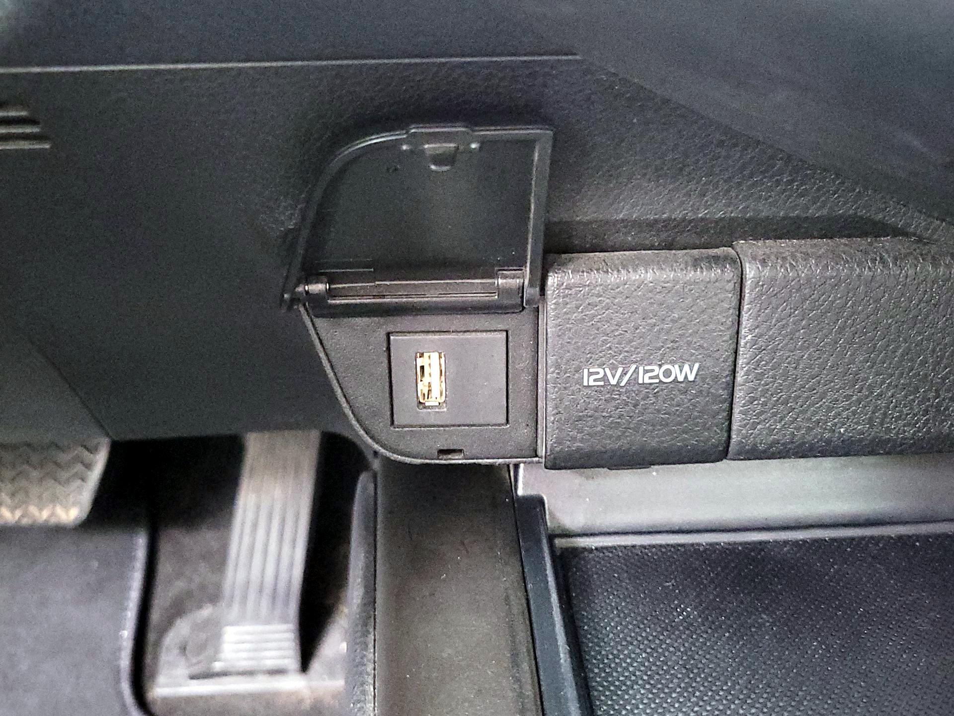 Thumbnail: 2022 Toyota Camry - 18