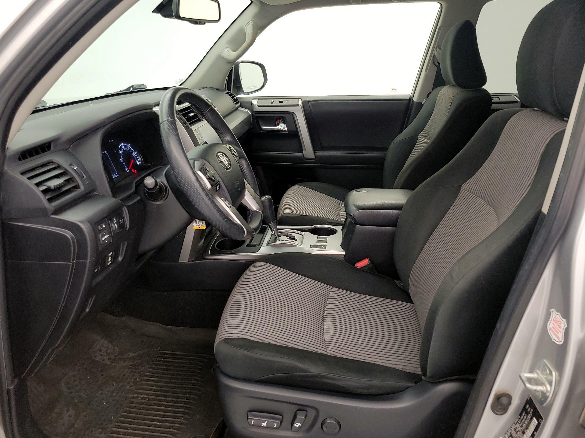 Thumbnail: 2020 Toyota 4Runner - 11