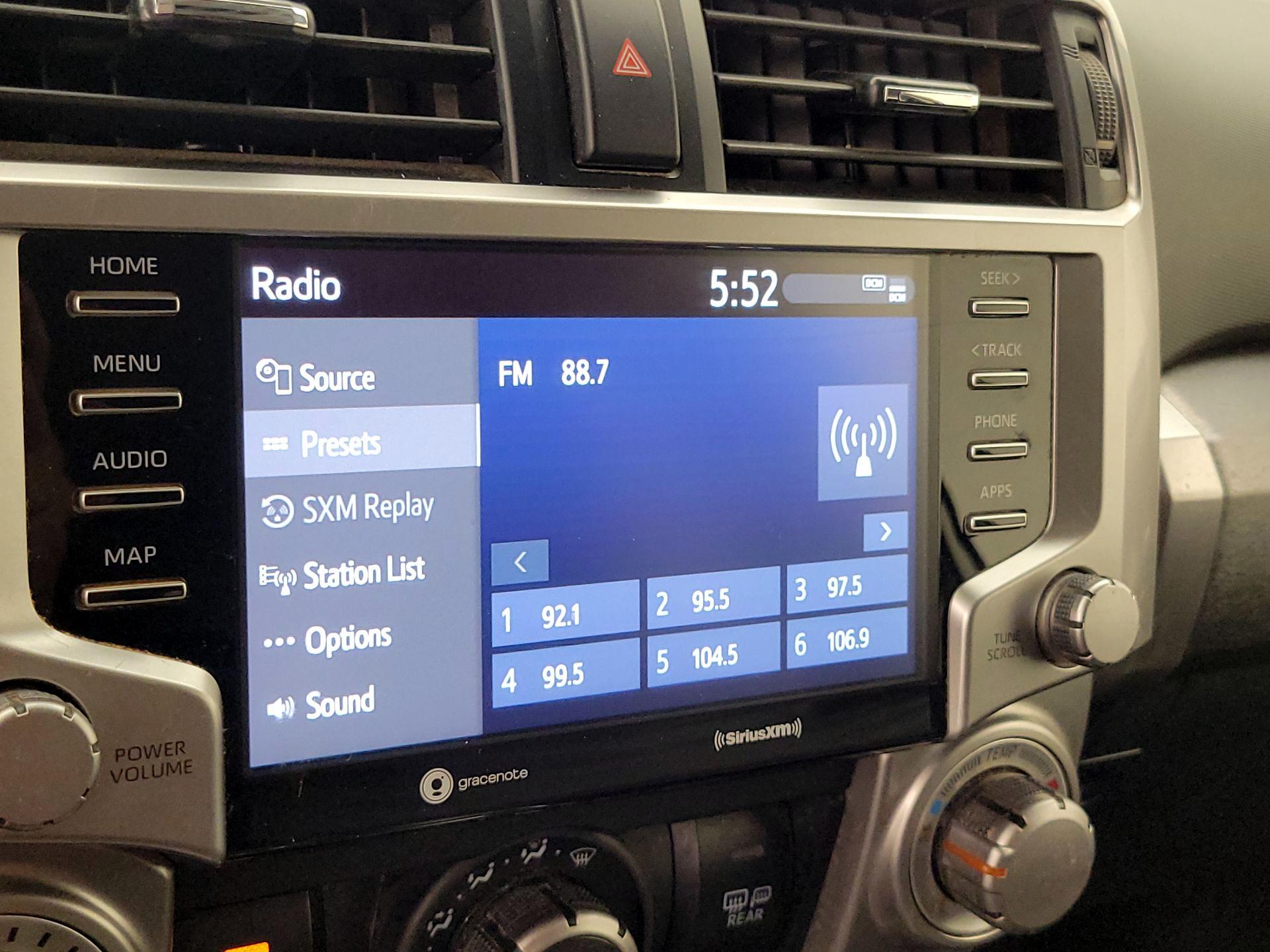 Thumbnail: 2020 Toyota 4Runner - 15