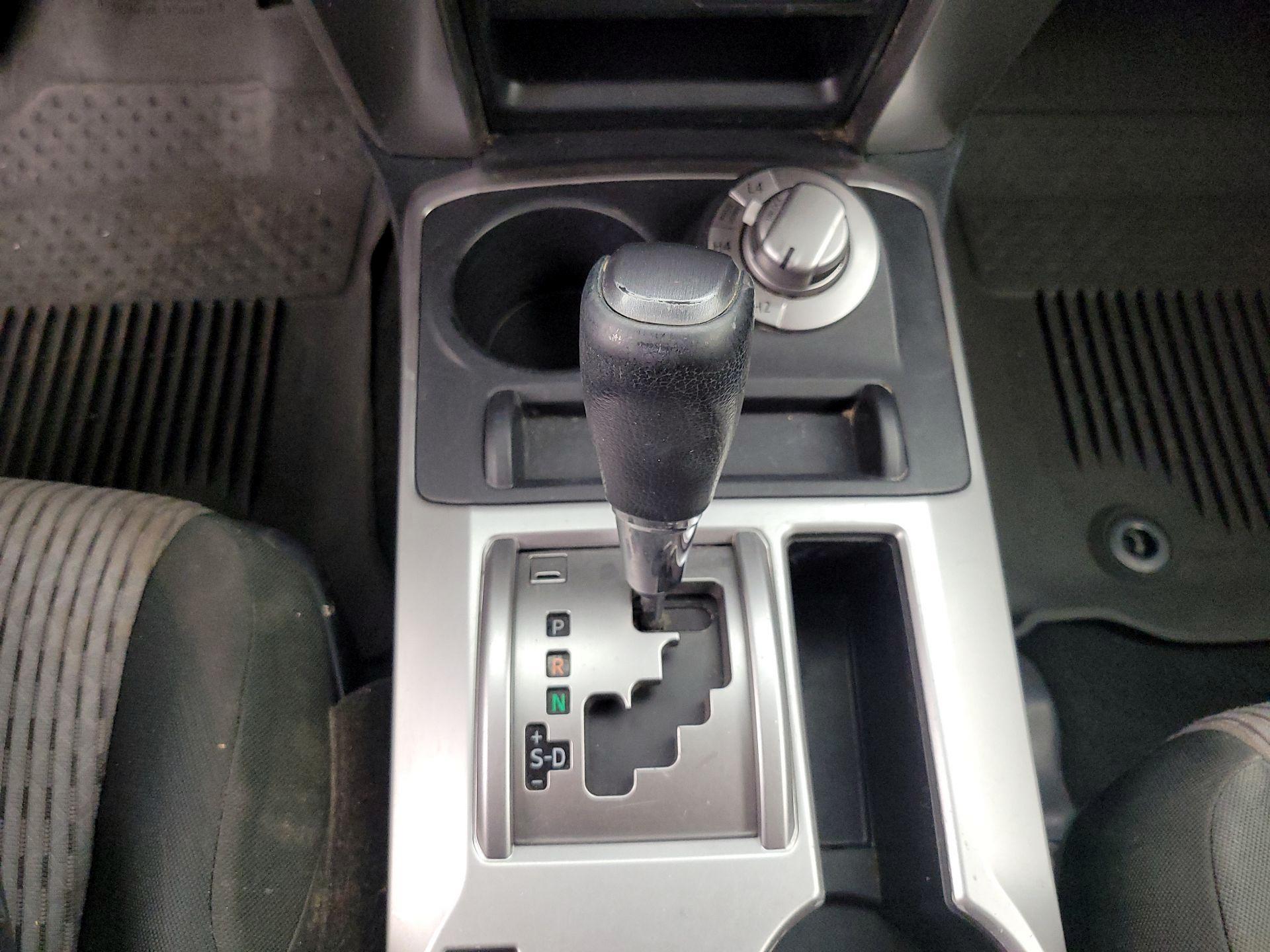 Thumbnail: 2020 Toyota 4Runner - 17