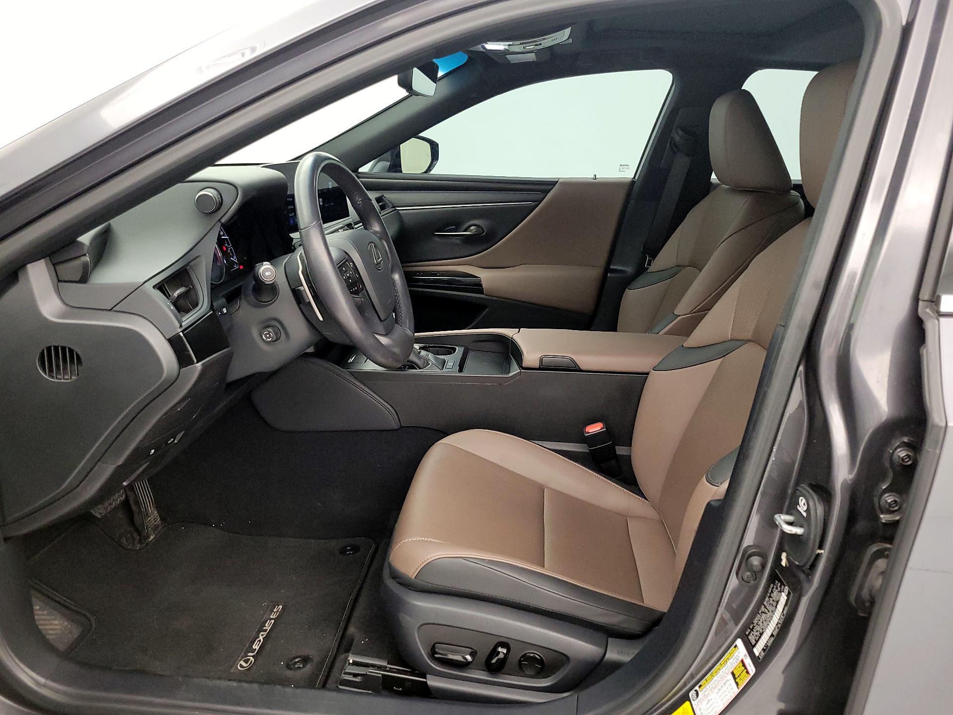 Thumbnail: 2024 Lexus ES - 11