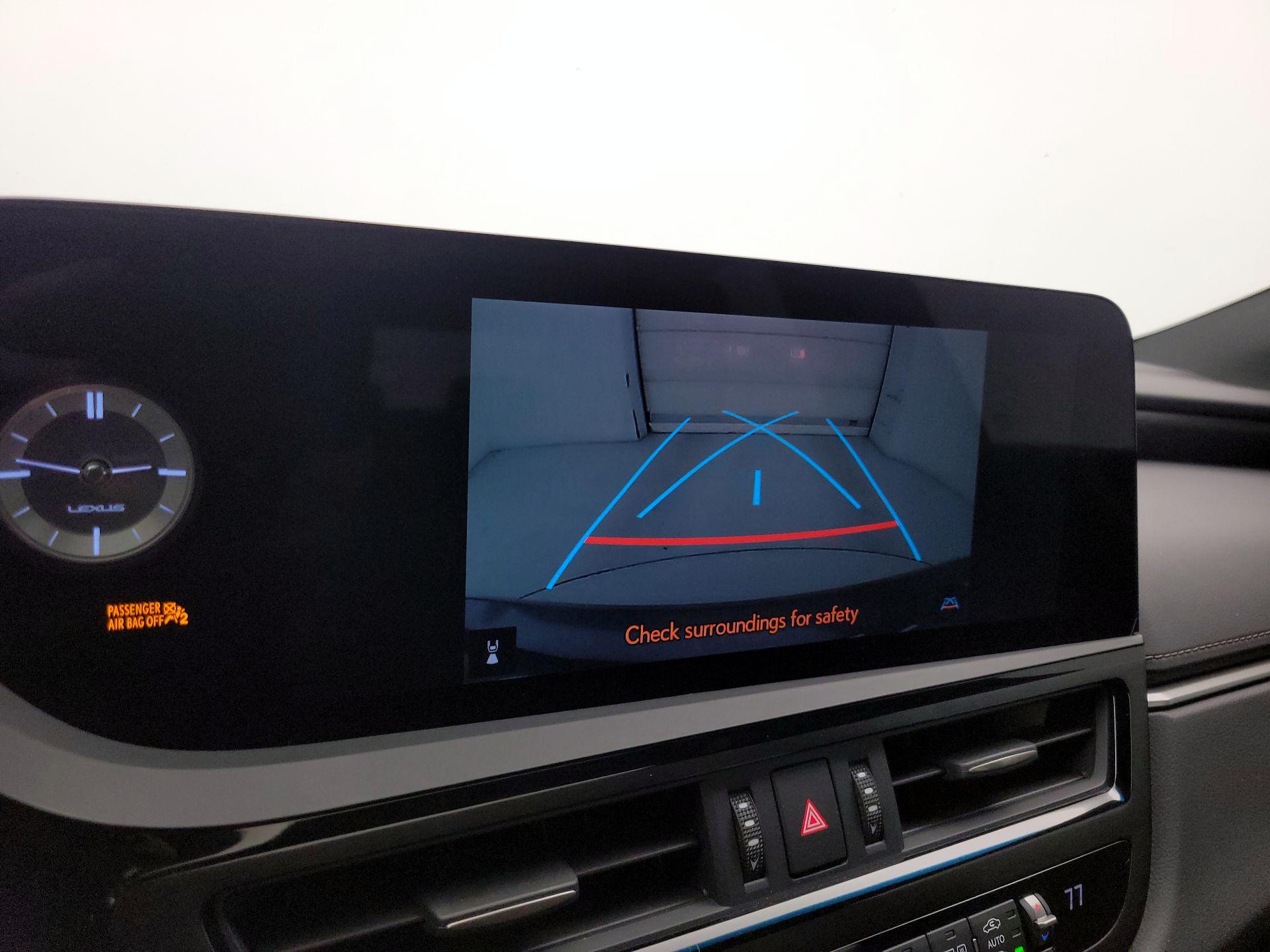 Thumbnail: 2024 Lexus ES - 14