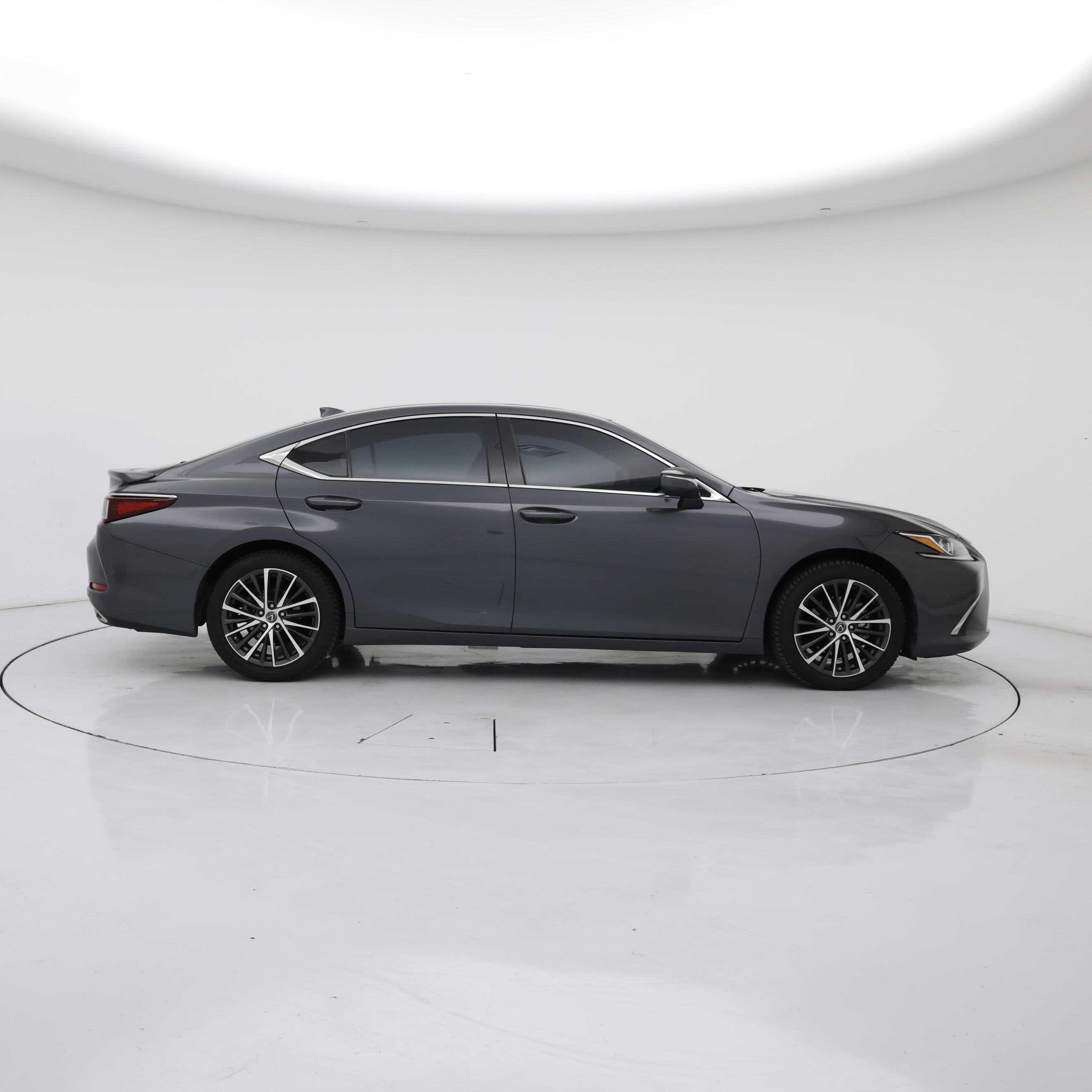 Thumbnail: 2024 Lexus ES - 7