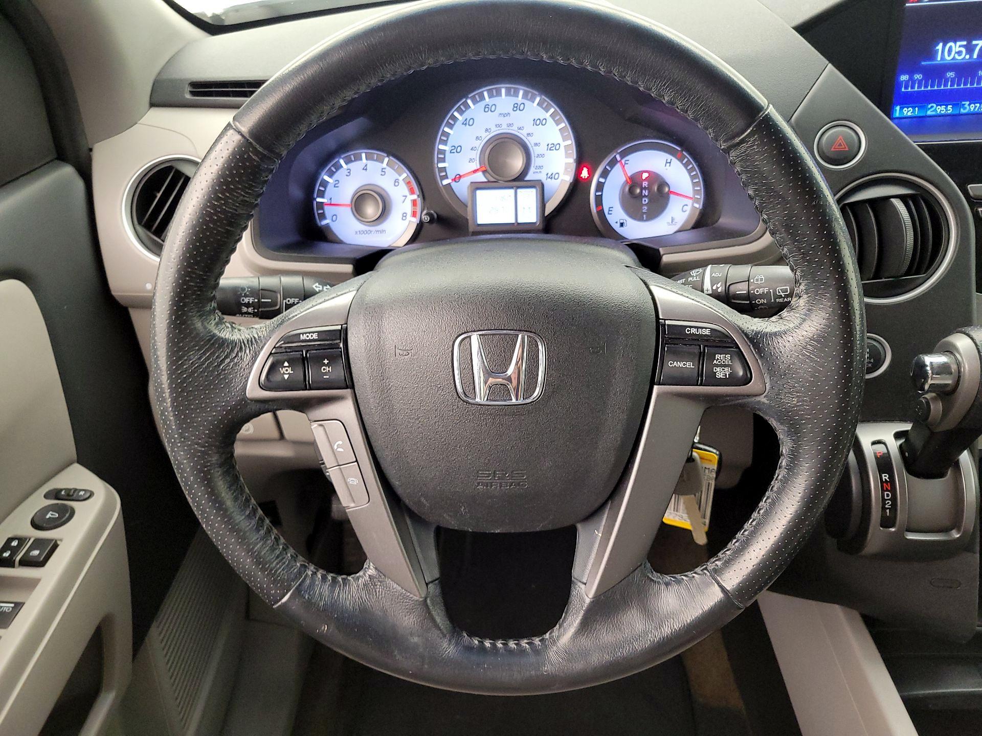 Thumbnail: 2014 Honda Pilot - 10