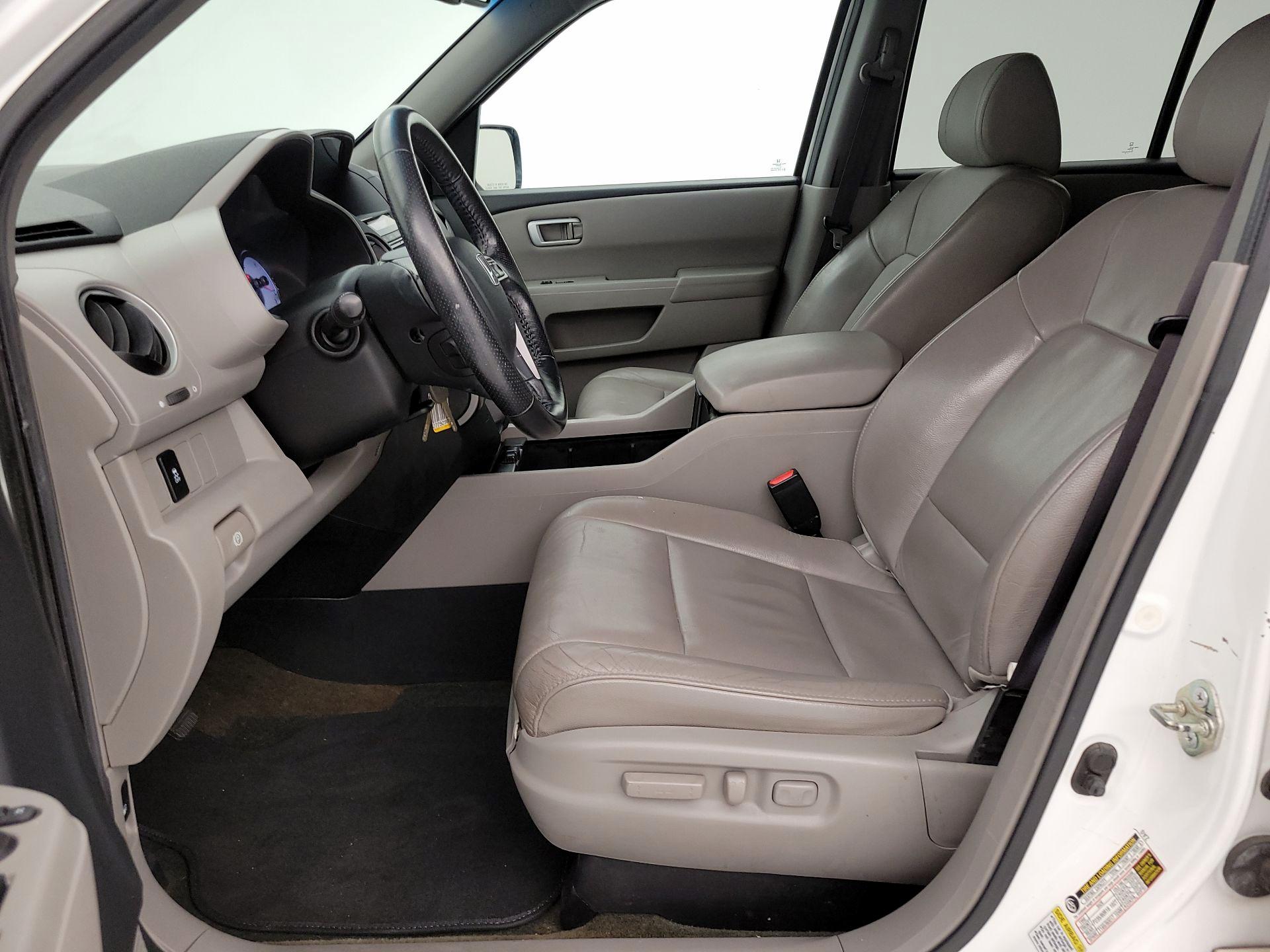 Thumbnail: 2014 Honda Pilot - 11