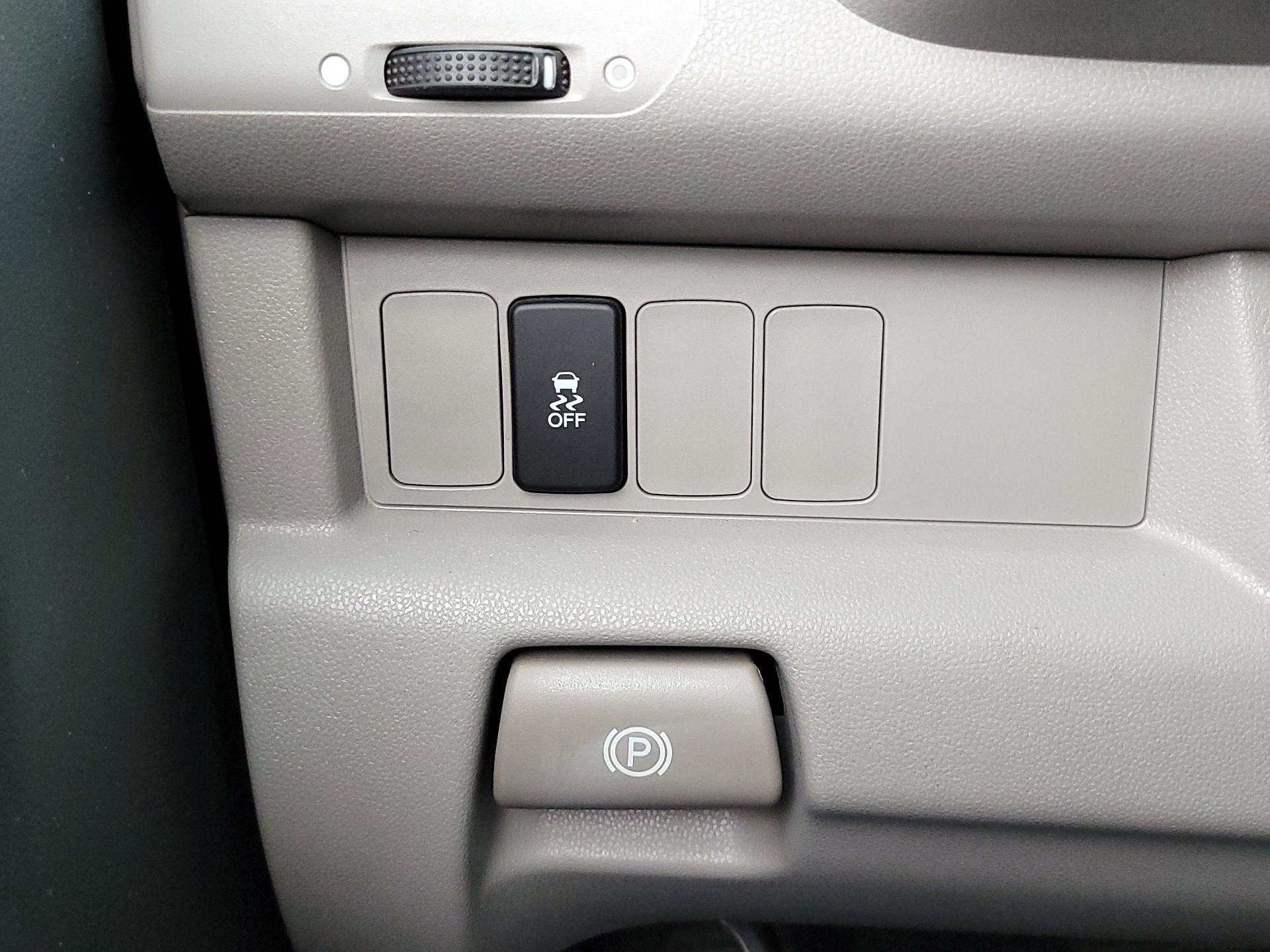 Thumbnail: 2014 Honda Pilot - 13