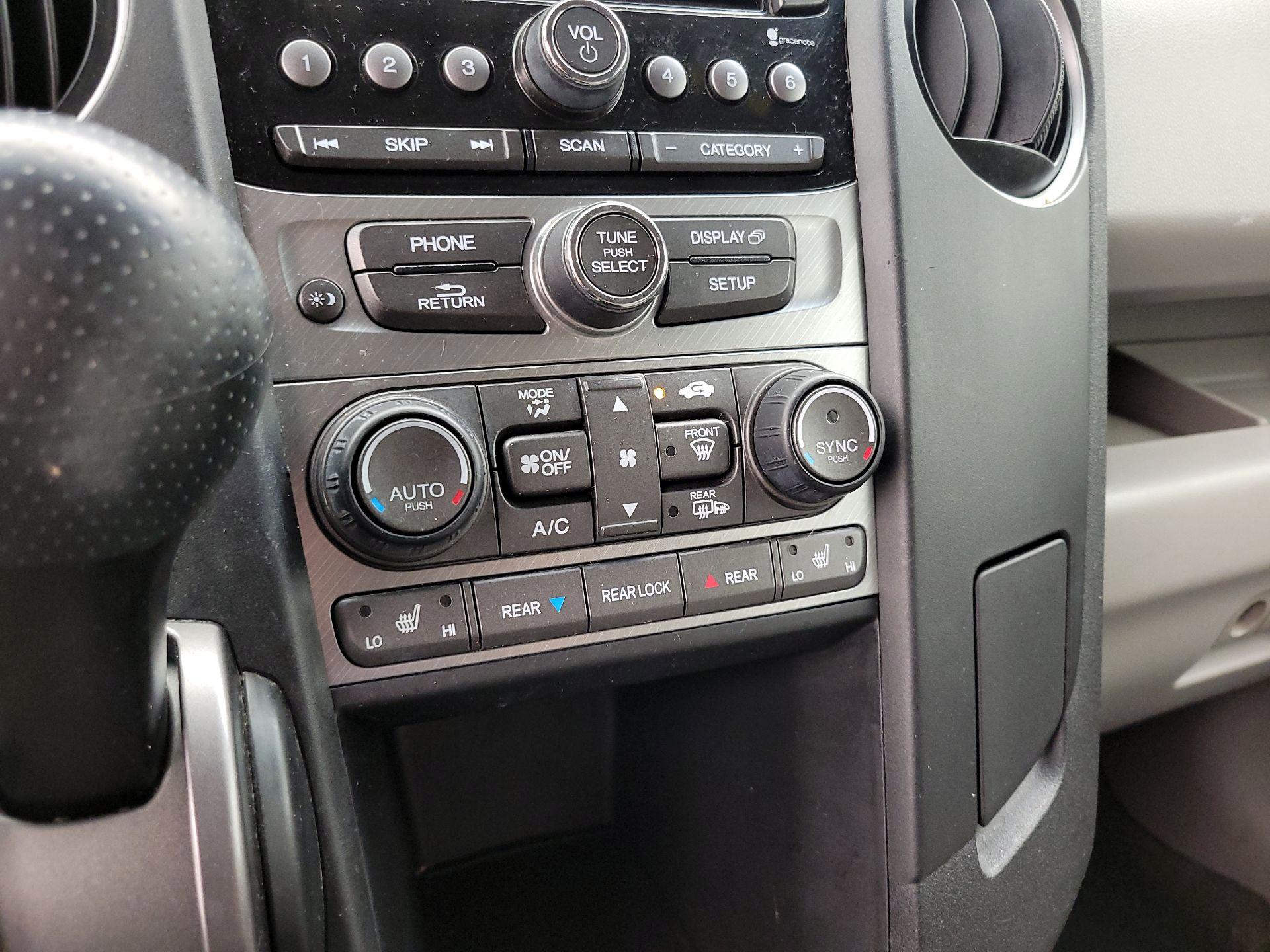 Thumbnail: 2014 Honda Pilot - 16