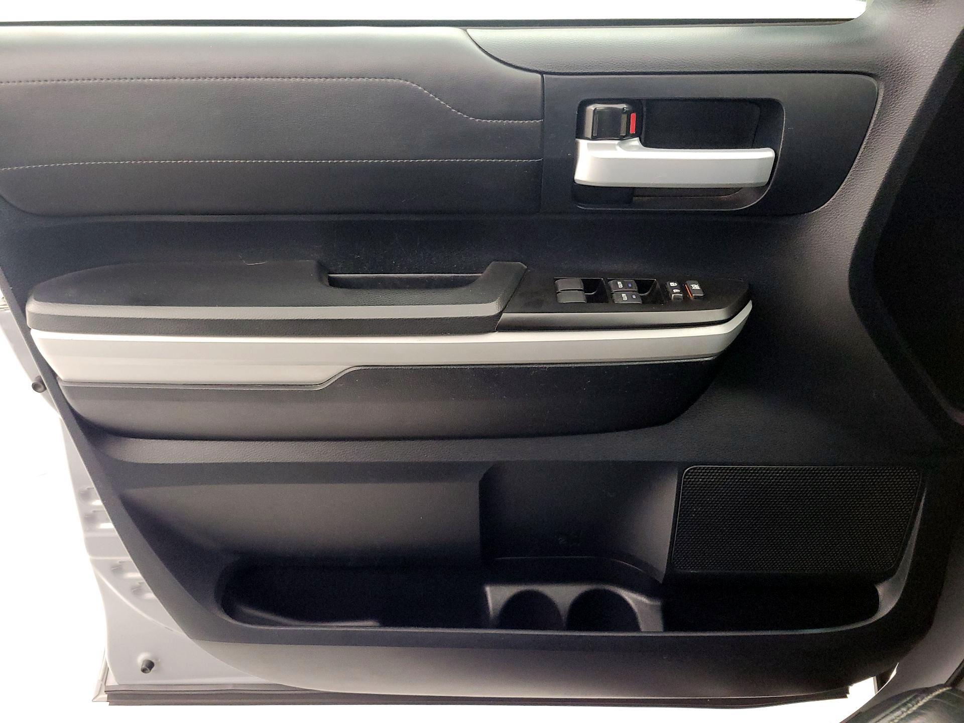 Thumbnail: 2019 Toyota Tundra - 12