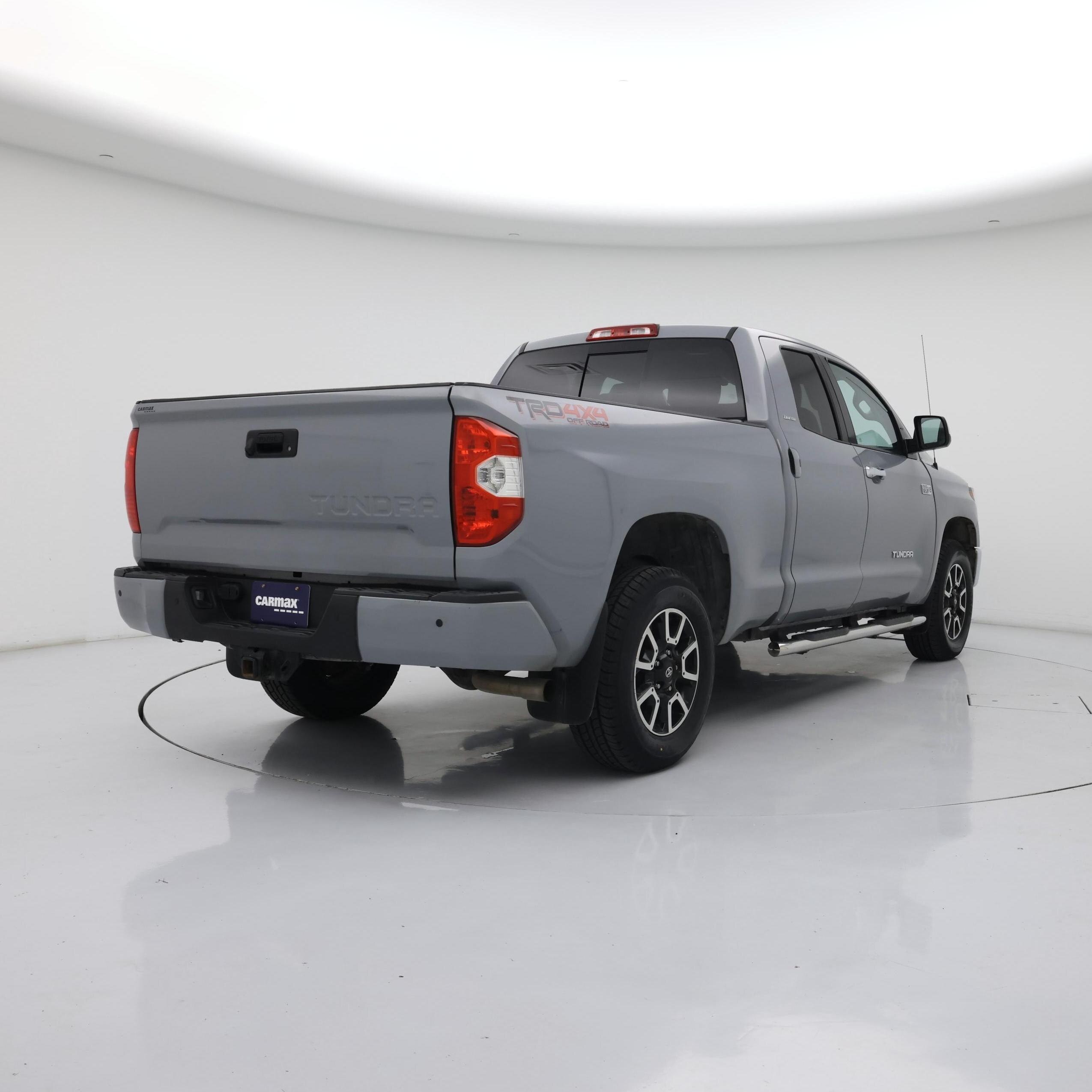 Thumbnail: 2019 Toyota Tundra - 8