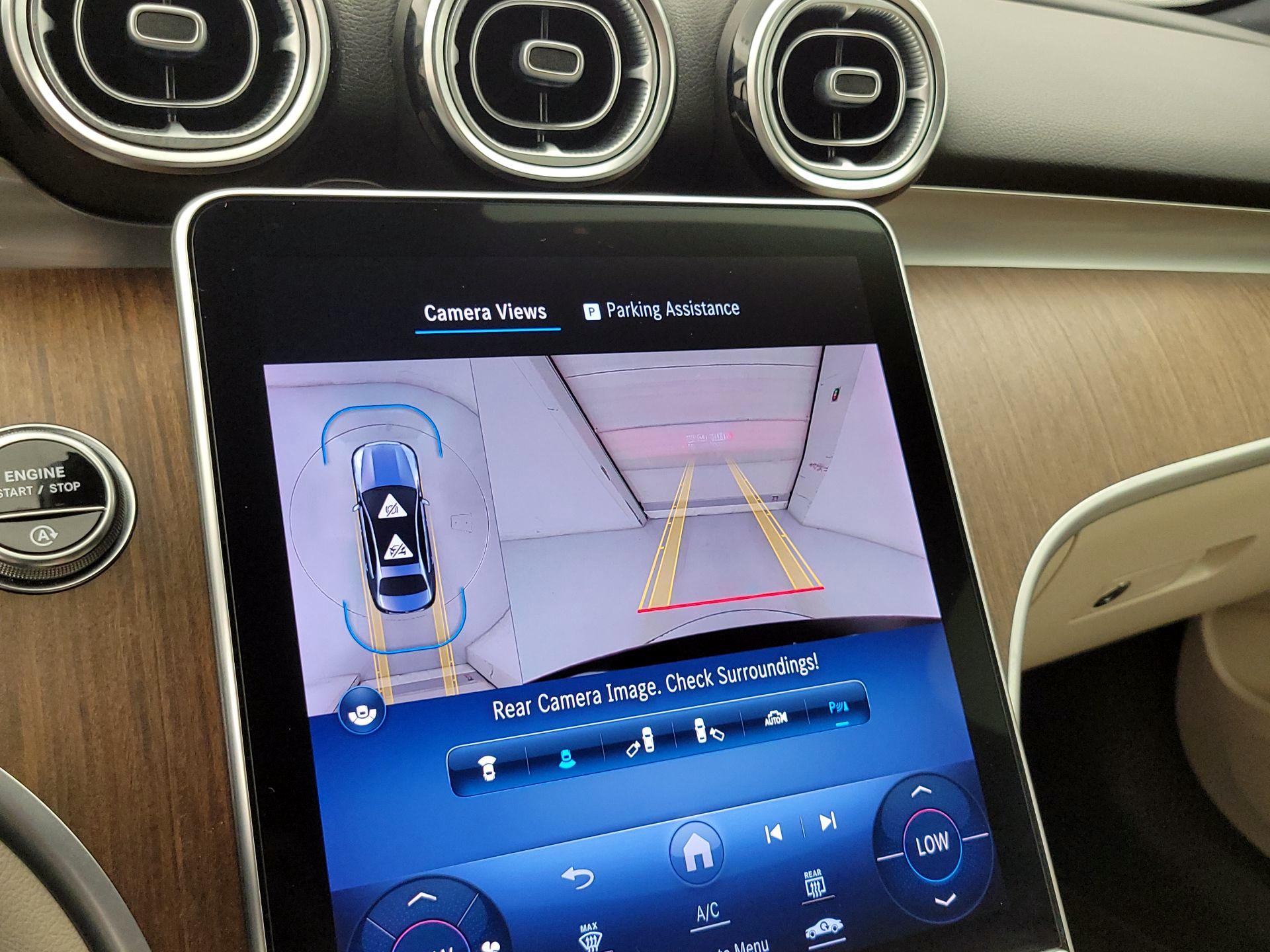 Thumbnail: 2022 Mercedes-Benz C-Class - 14