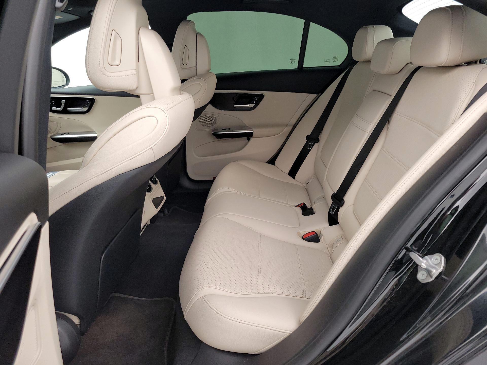 Thumbnail: 2022 Mercedes-Benz C-Class - 20