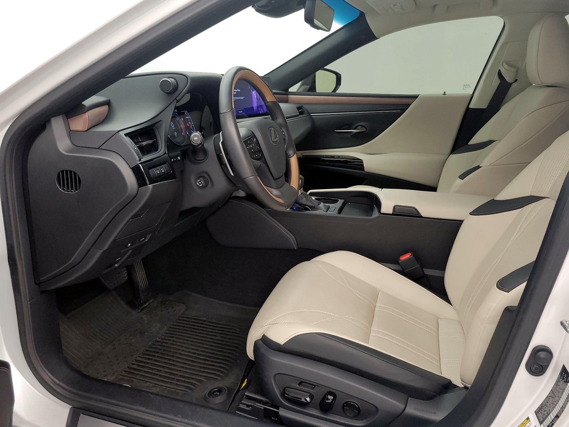 Thumbnail: 2024 Lexus ES - 11