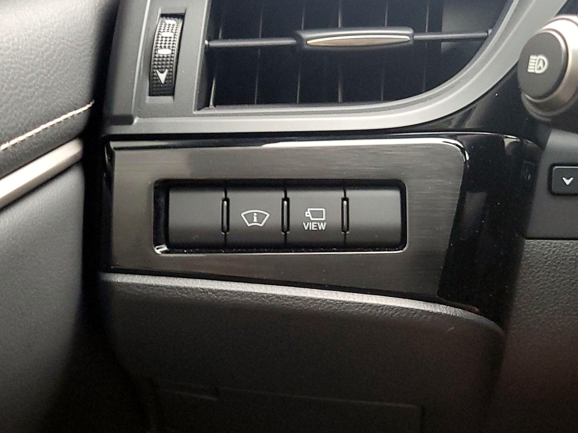 Thumbnail: 2024 Lexus ES - 13