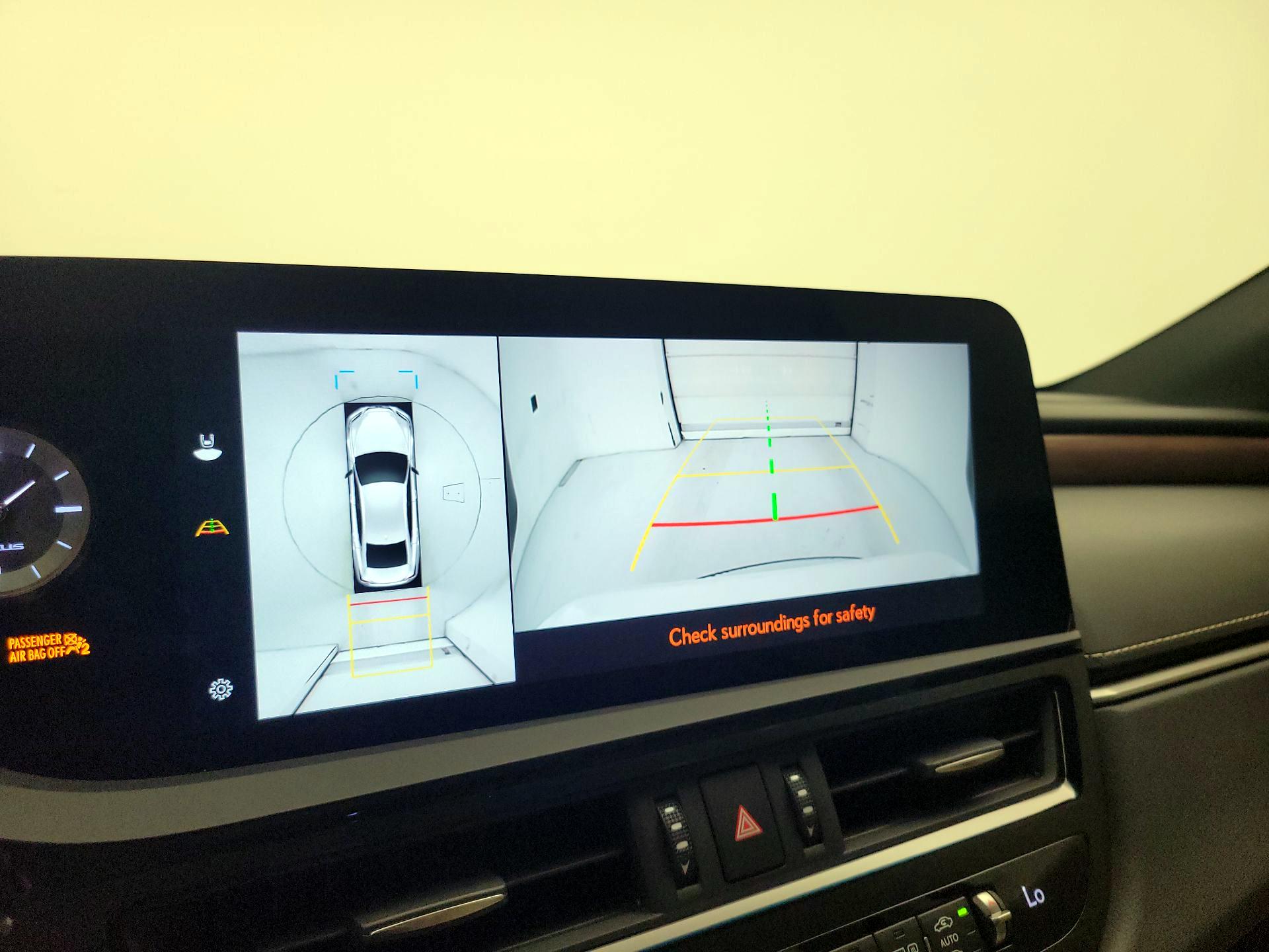 Thumbnail: 2024 Lexus ES - 15