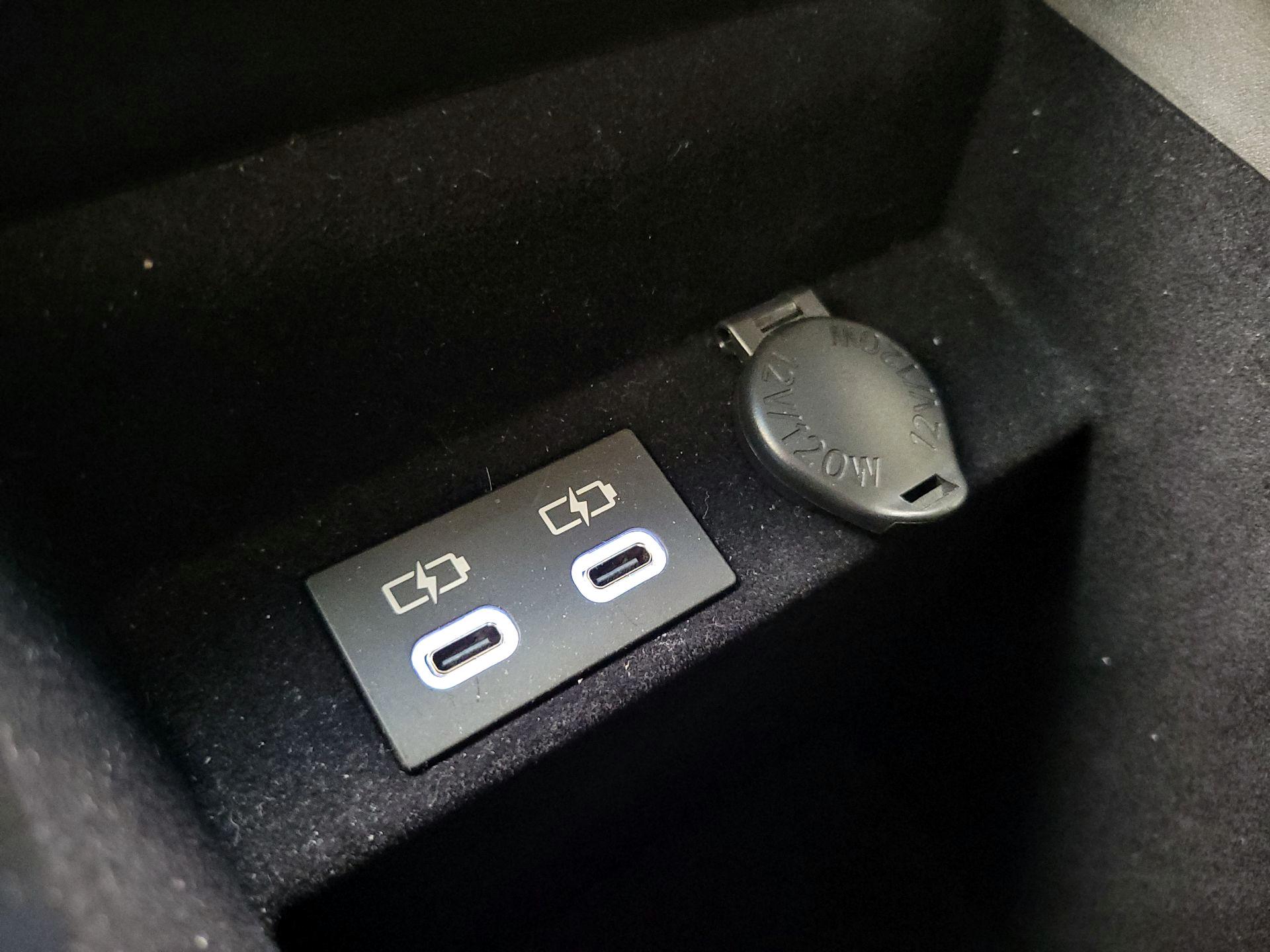 Thumbnail: 2024 Lexus ES - 19