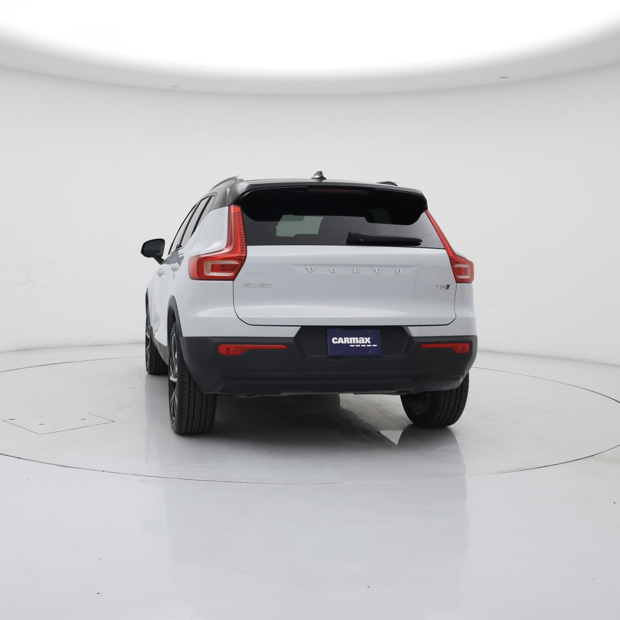 Thumbnail: 2022 Volvo XC40 - 6