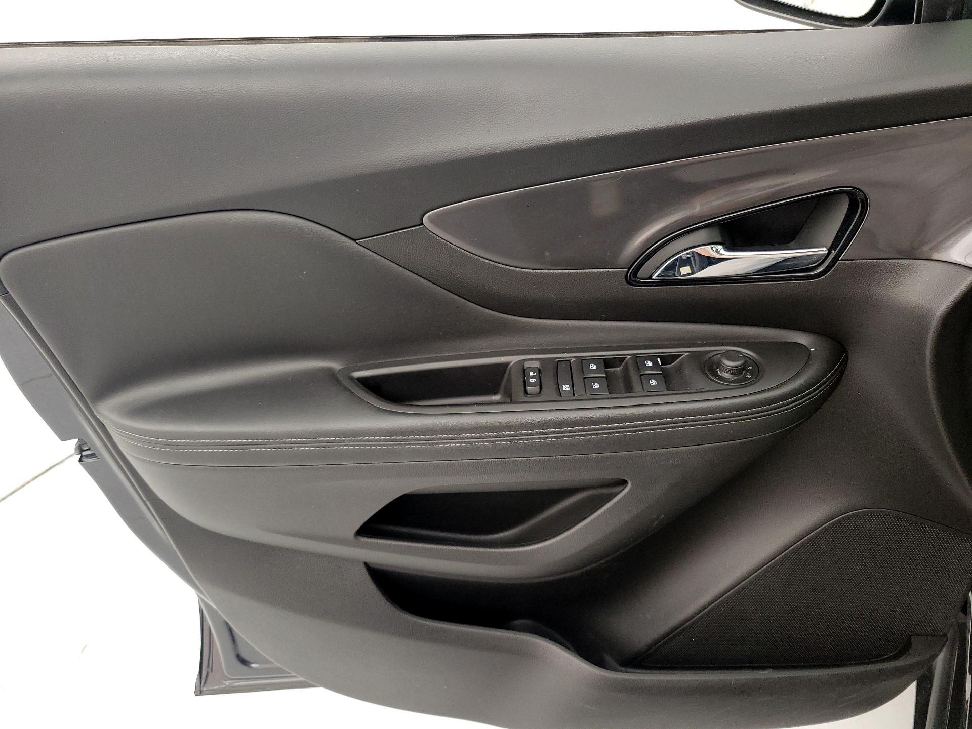 Thumbnail: 2018 Buick Encore - 12