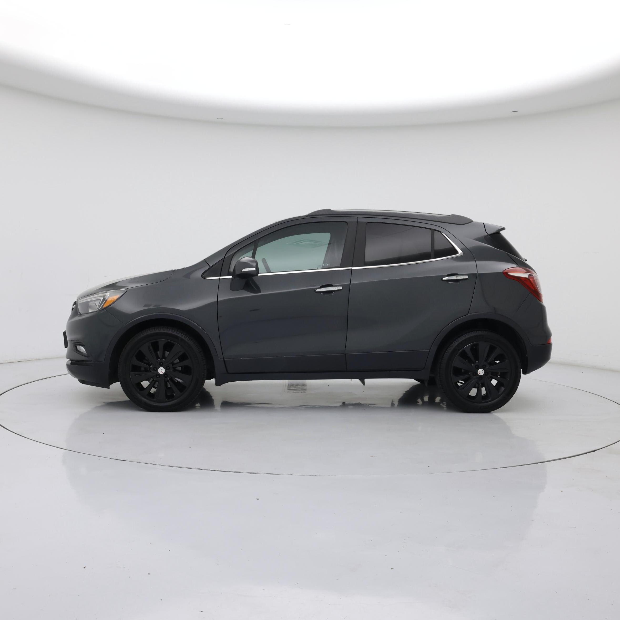 Thumbnail: 2018 Buick Encore - 3