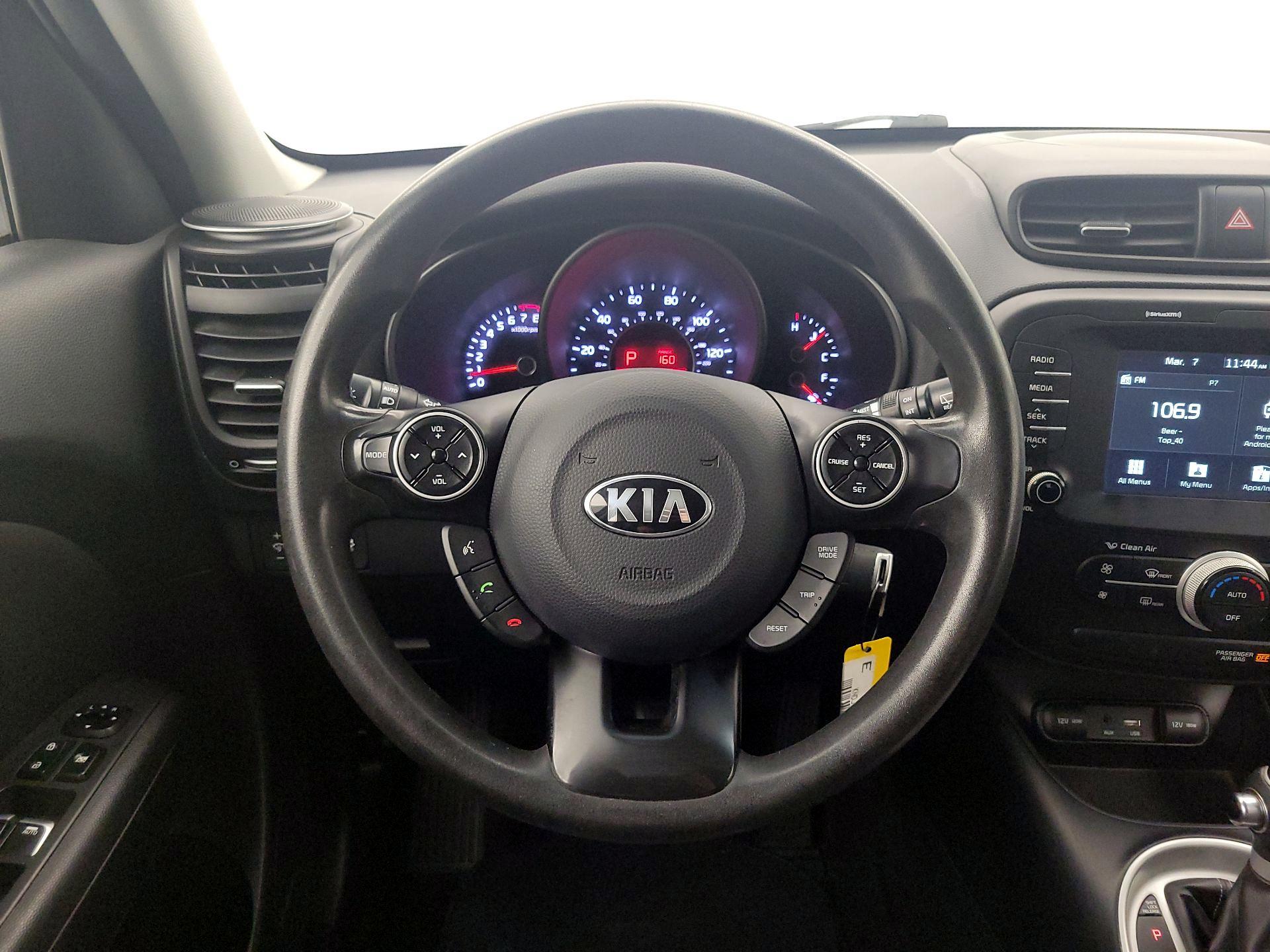 Thumbnail: 2018 Kia Soul - 10