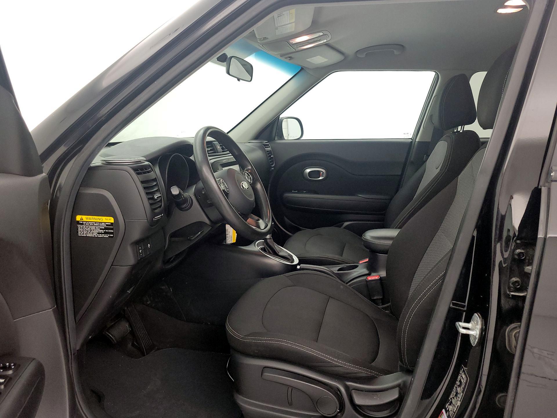 Thumbnail: 2018 Kia Soul - 11