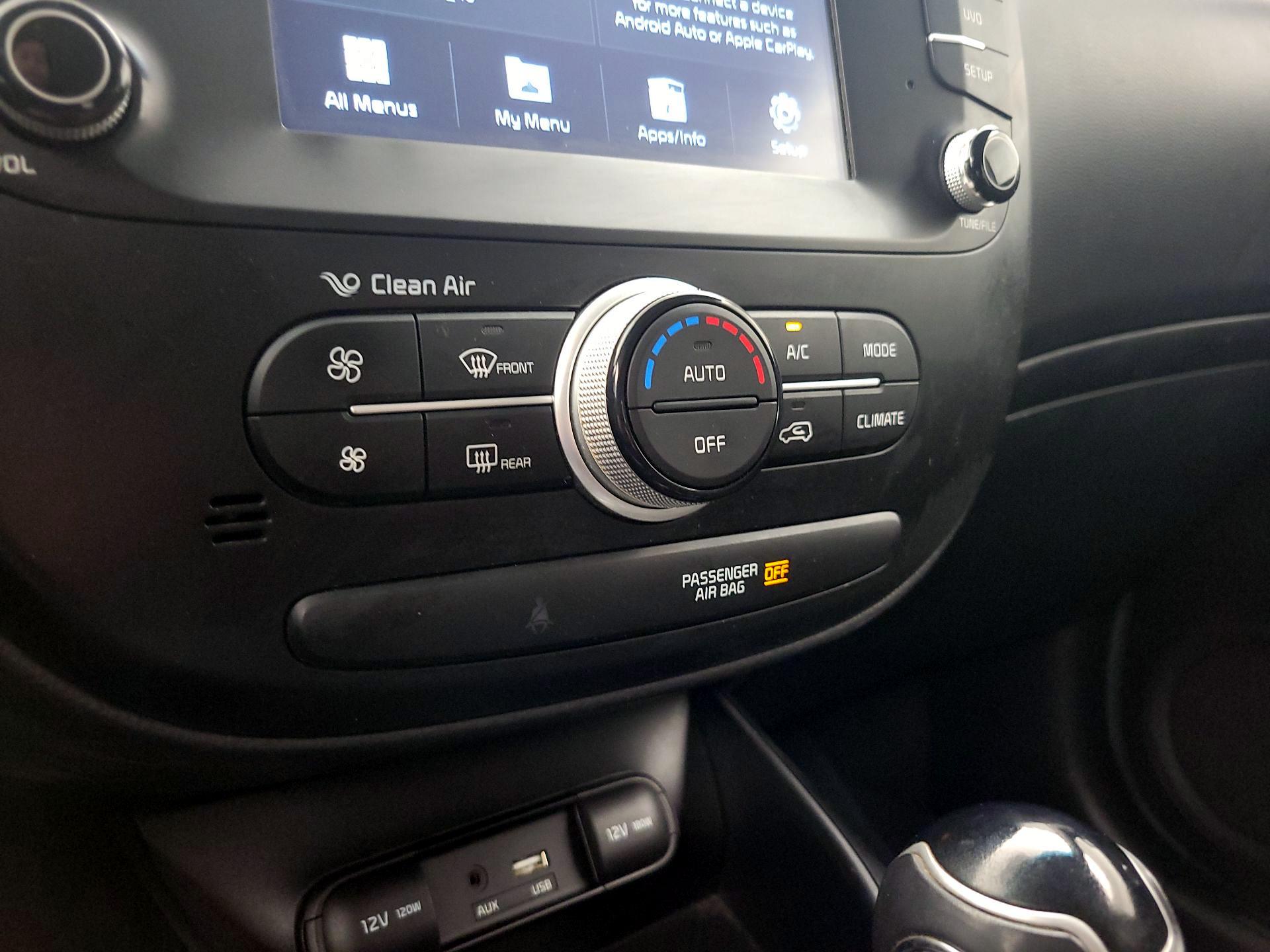 Thumbnail: 2018 Kia Soul - 16