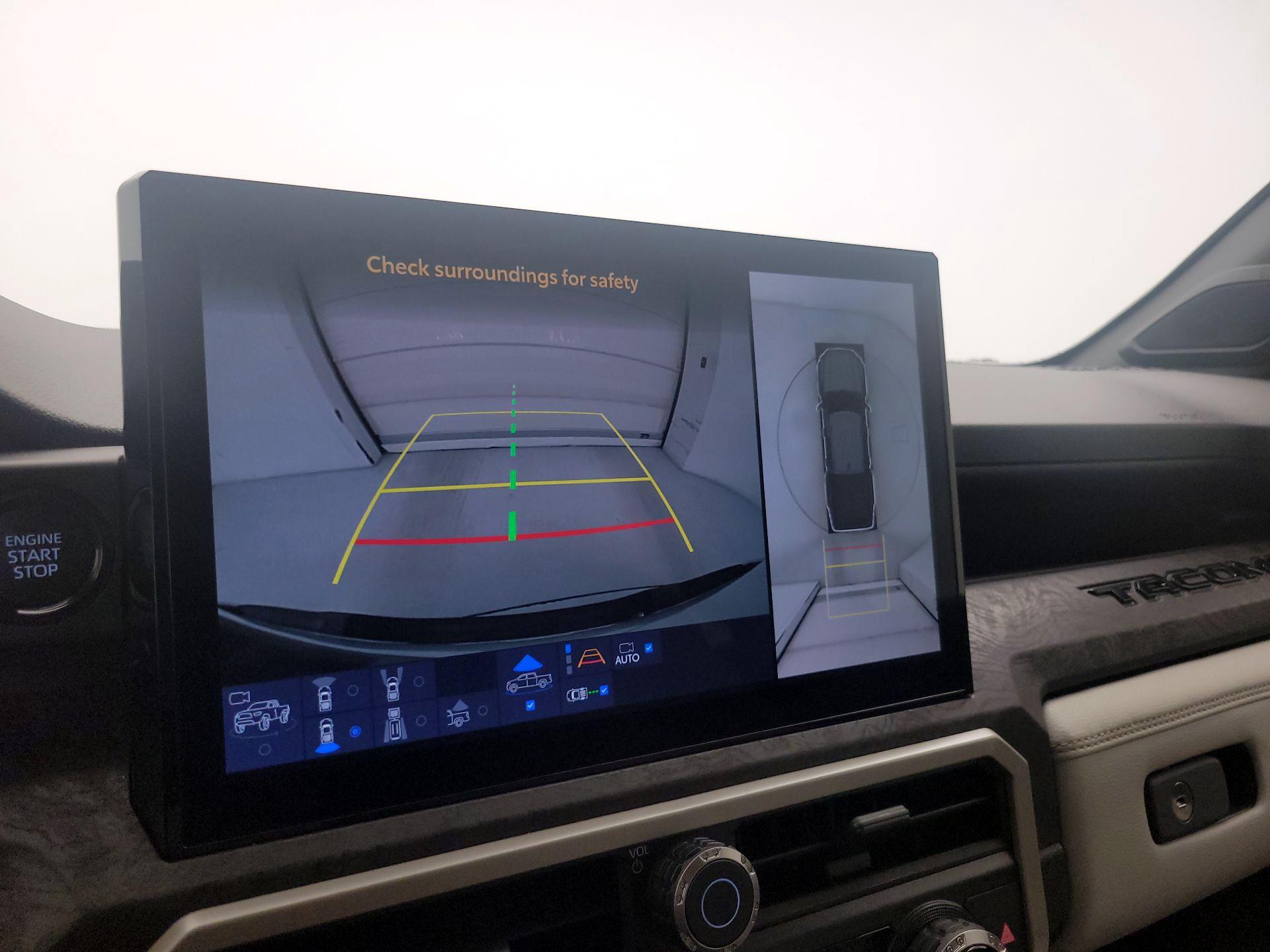 Thumbnail: 2024 Toyota Tacoma - 15