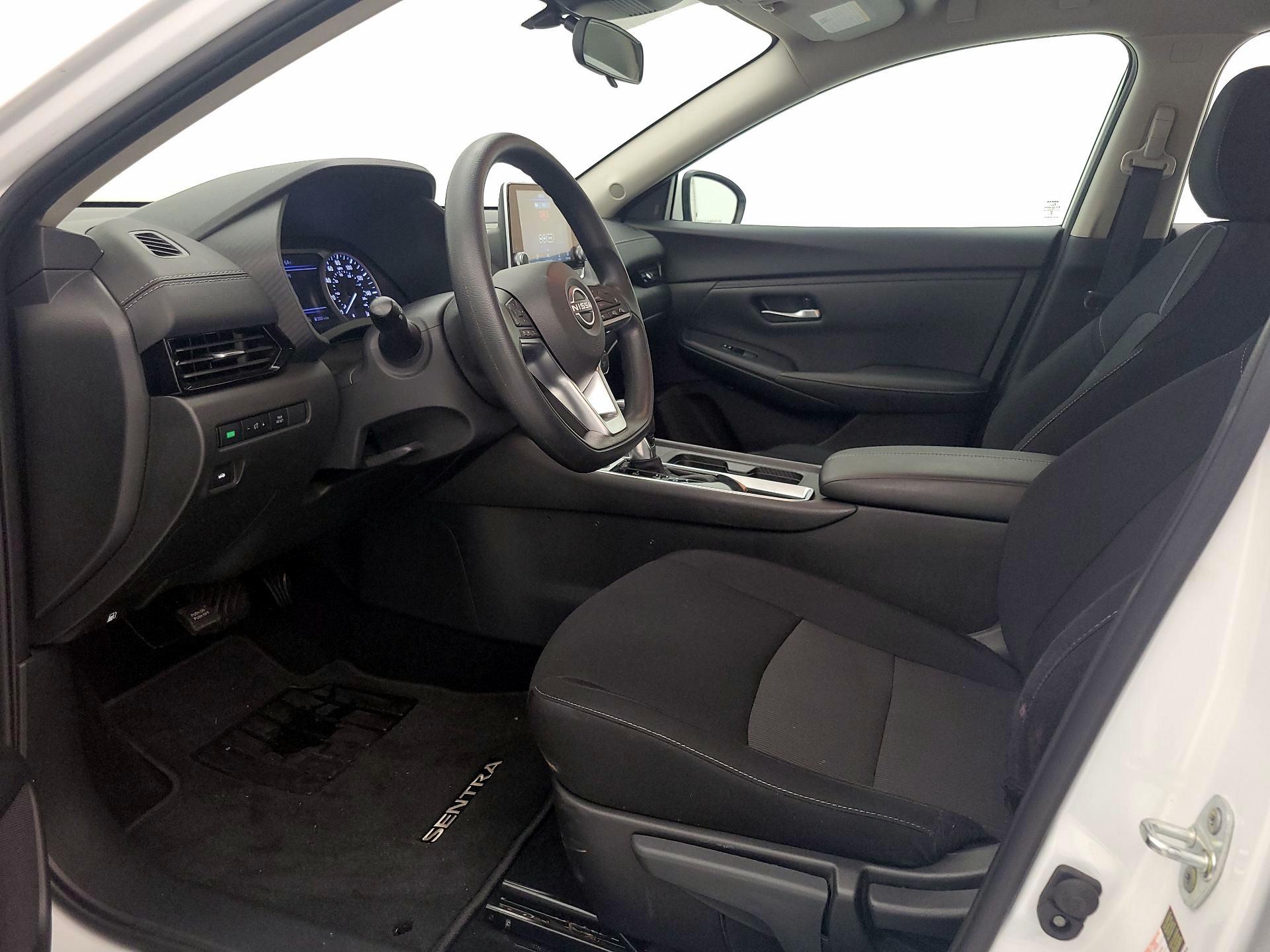 Thumbnail: 2024 Nissan Sentra - 11