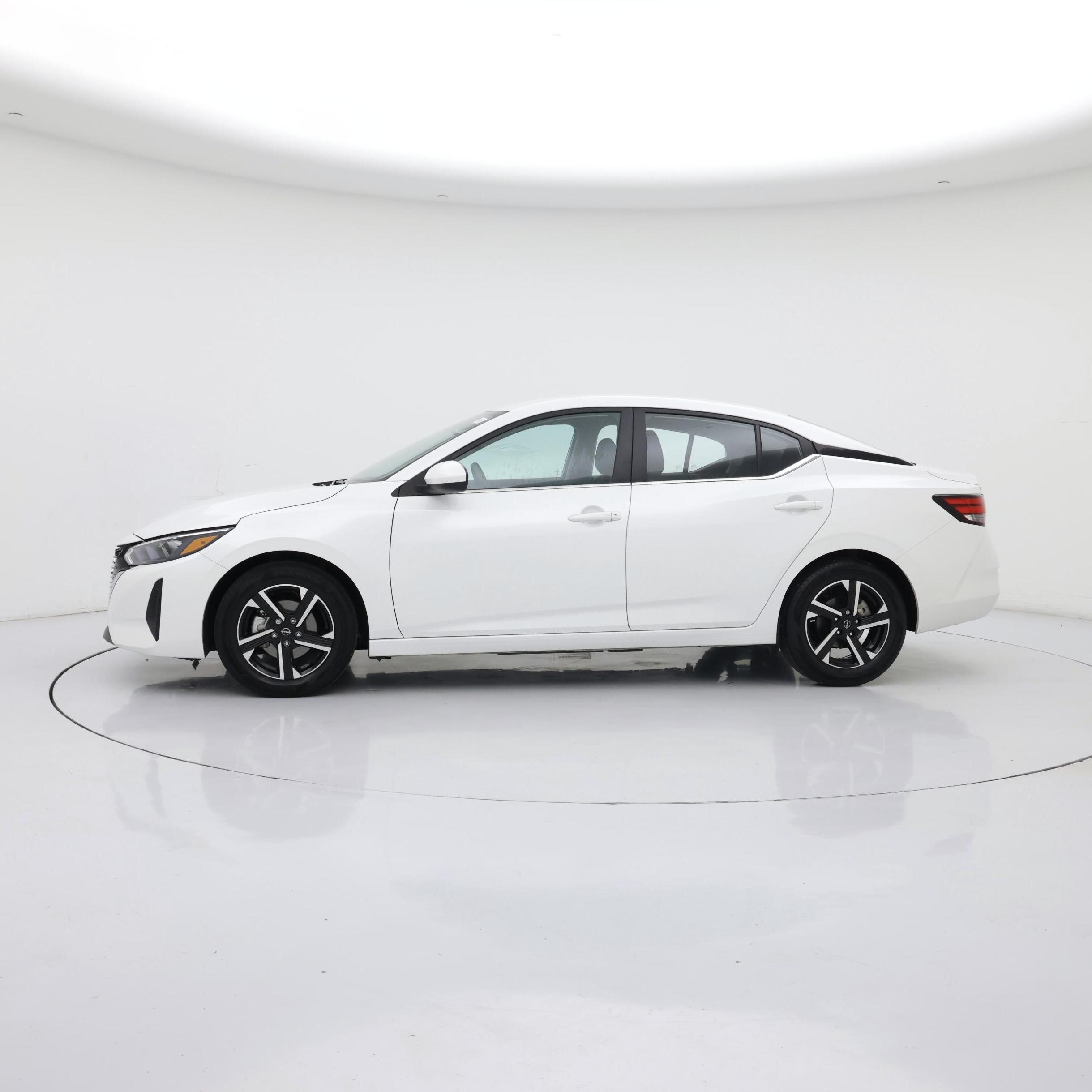 Thumbnail: 2024 Nissan Sentra - 3