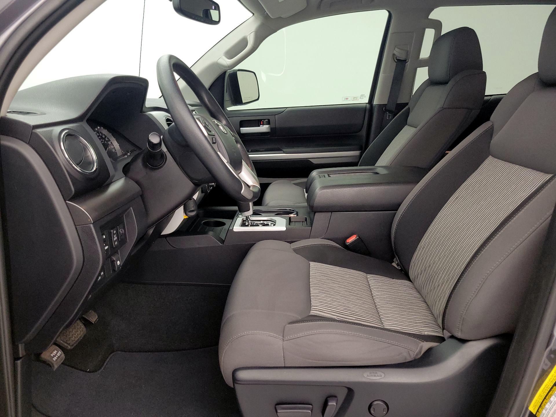 Thumbnail: 2016 Toyota Tundra - 11