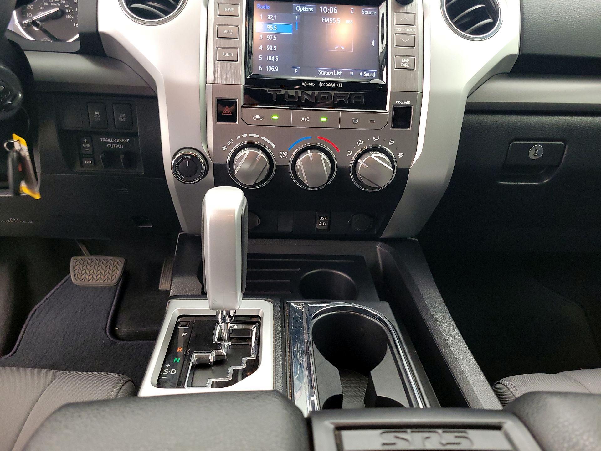 Thumbnail: 2016 Toyota Tundra - 18