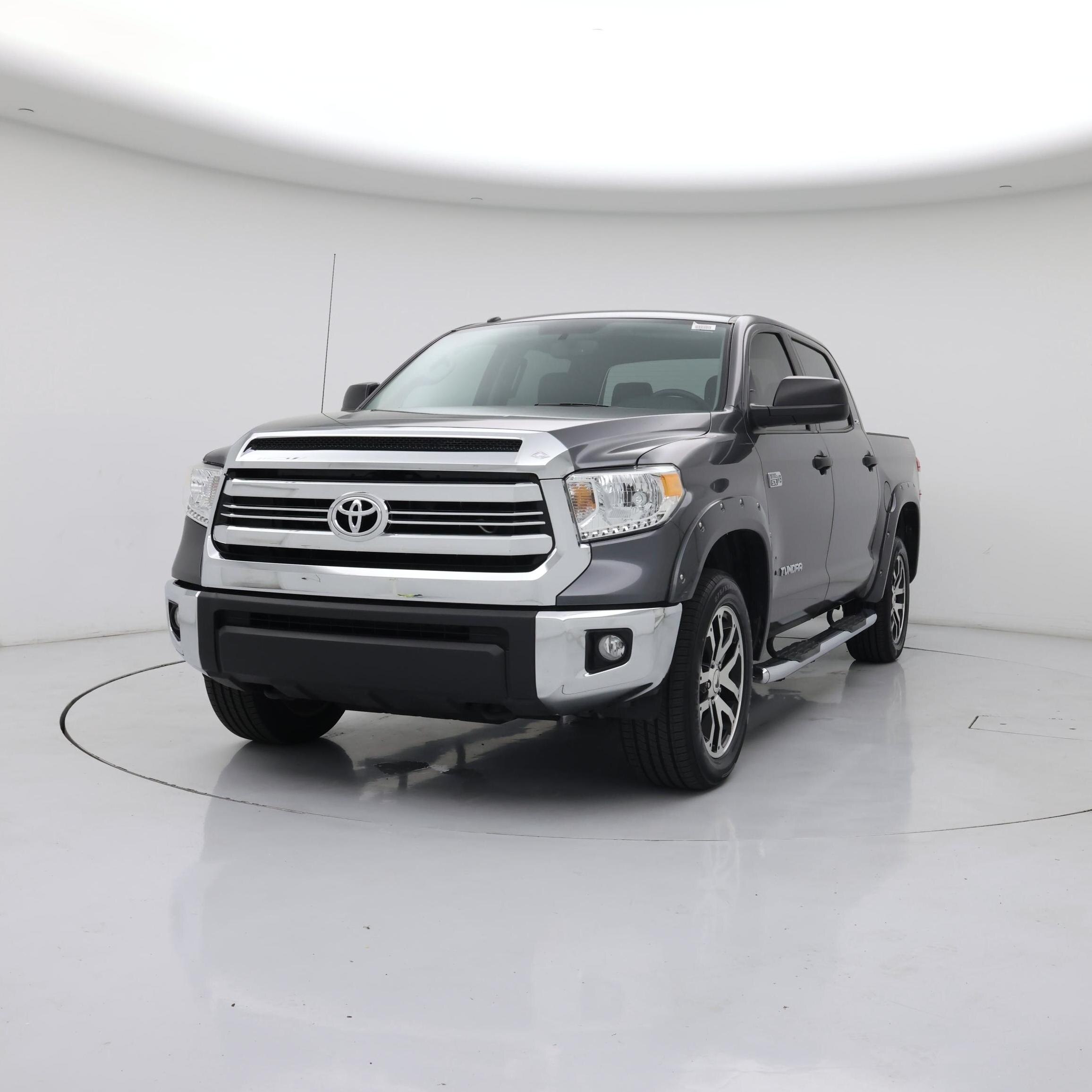 Thumbnail: 2016 Toyota Tundra - 4