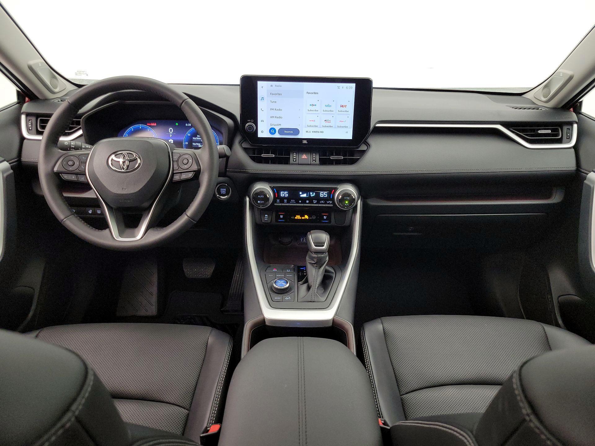 Thumbnail: 2025 Toyota RAV4 - 9