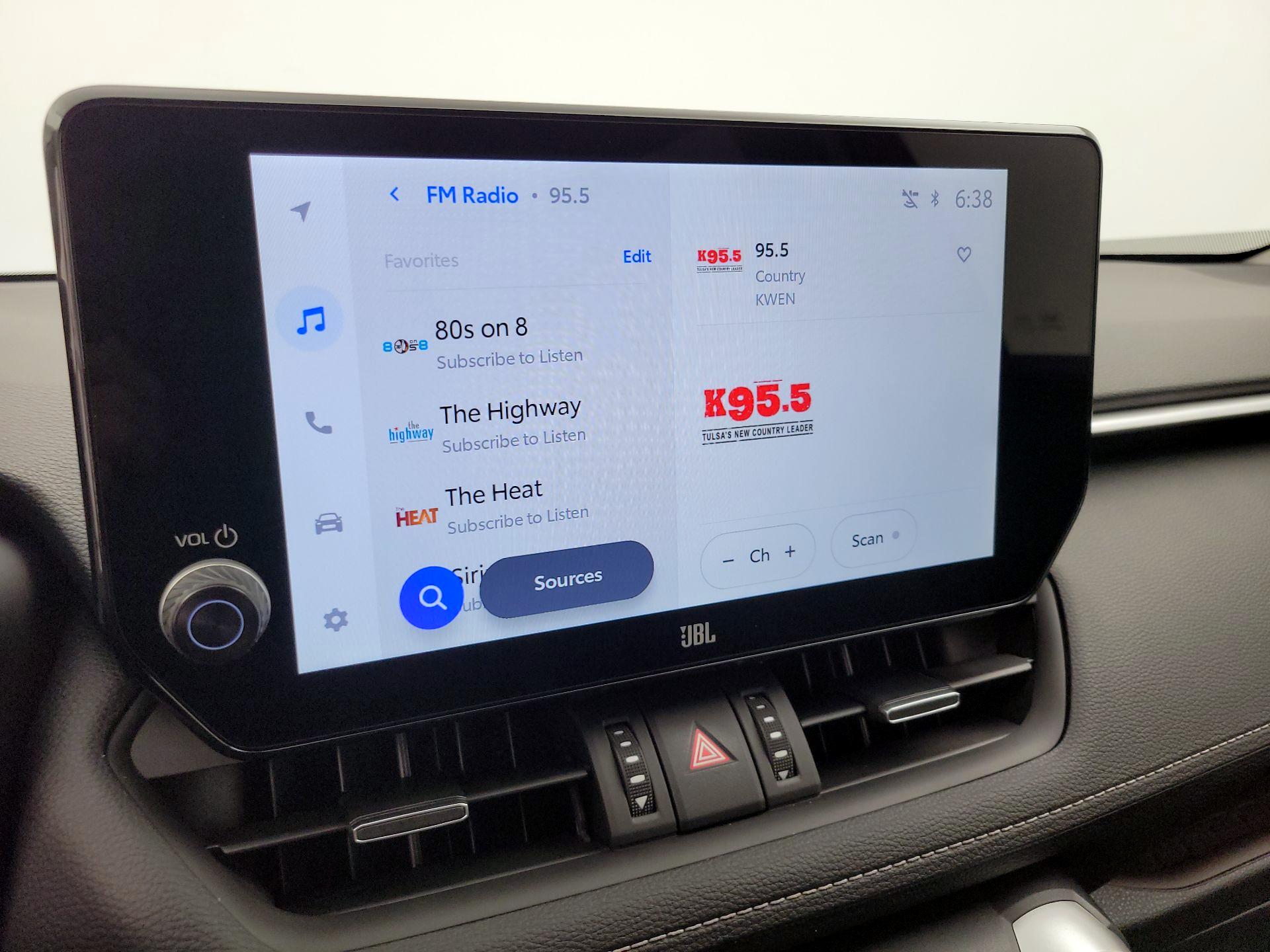 Thumbnail: 2025 Toyota RAV4 - 15