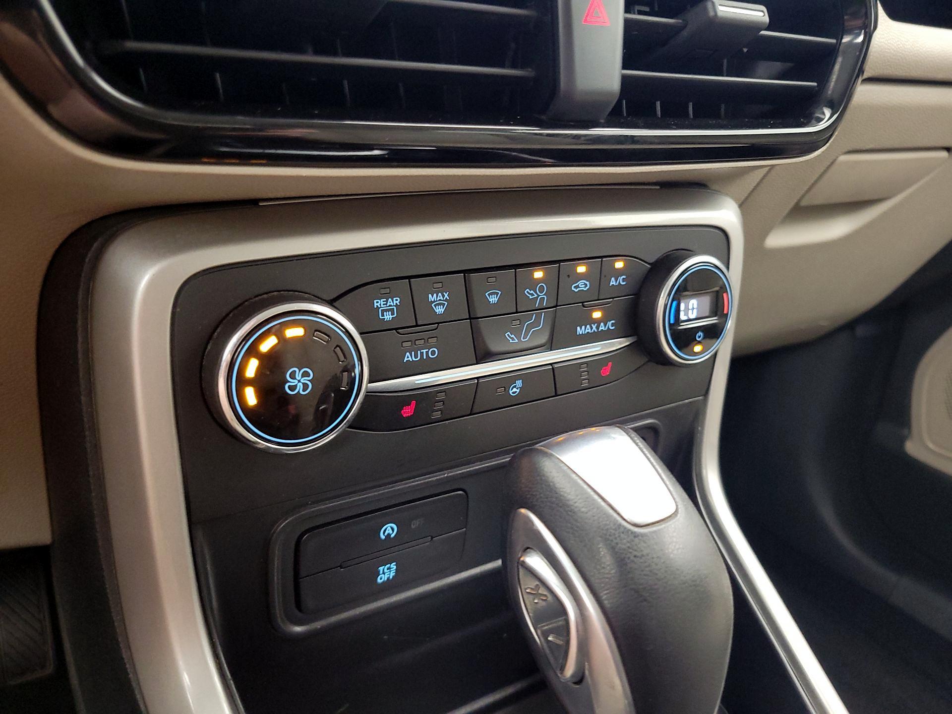 Thumbnail: 2020 Ford EcoSport - 17