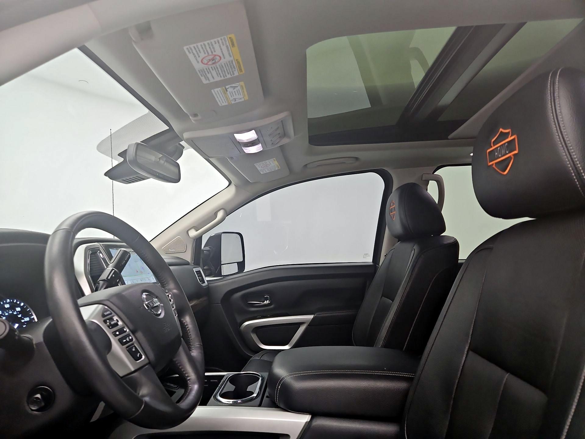 Thumbnail: 2020 Nissan Titan - 20
