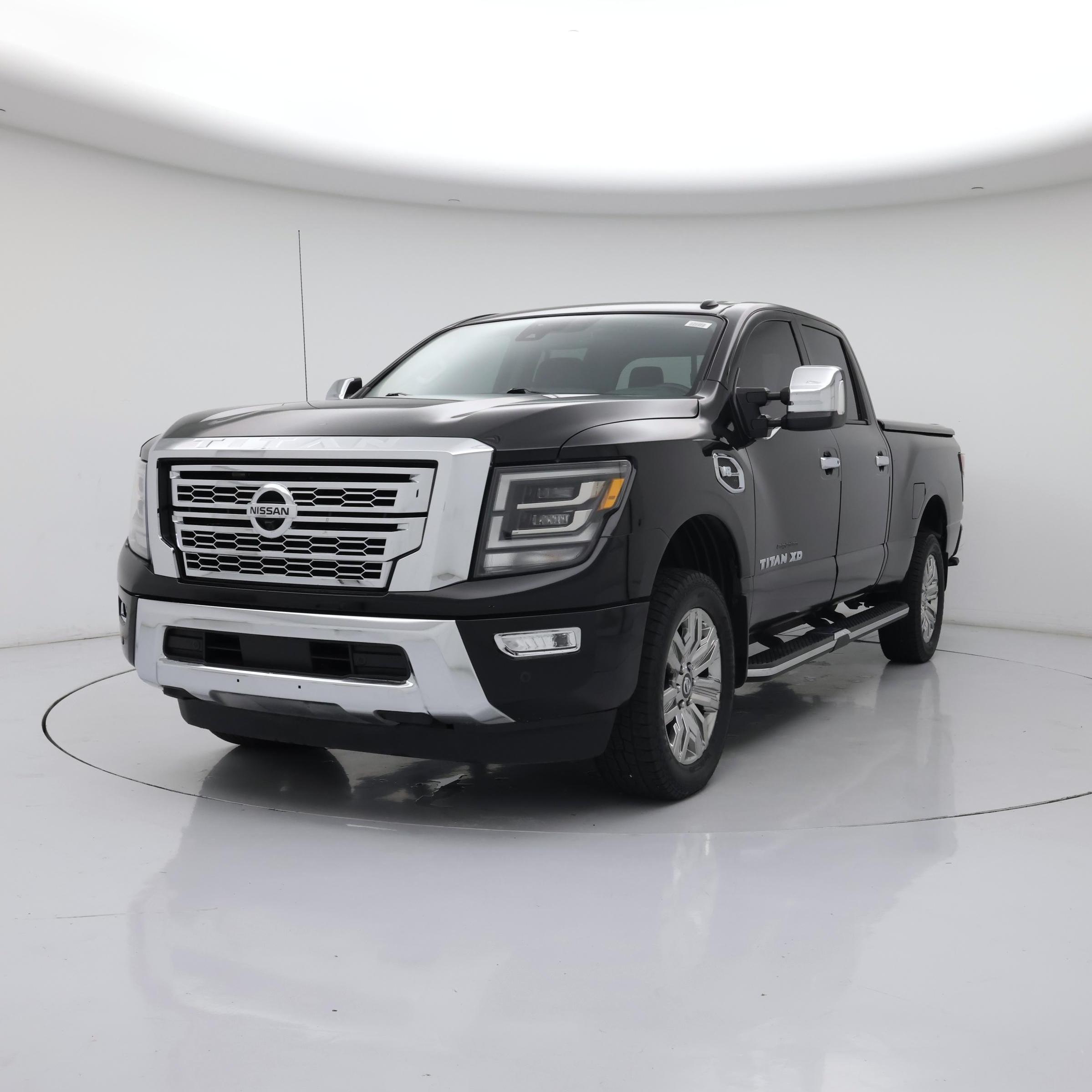 Thumbnail: 2020 Nissan Titan - 4