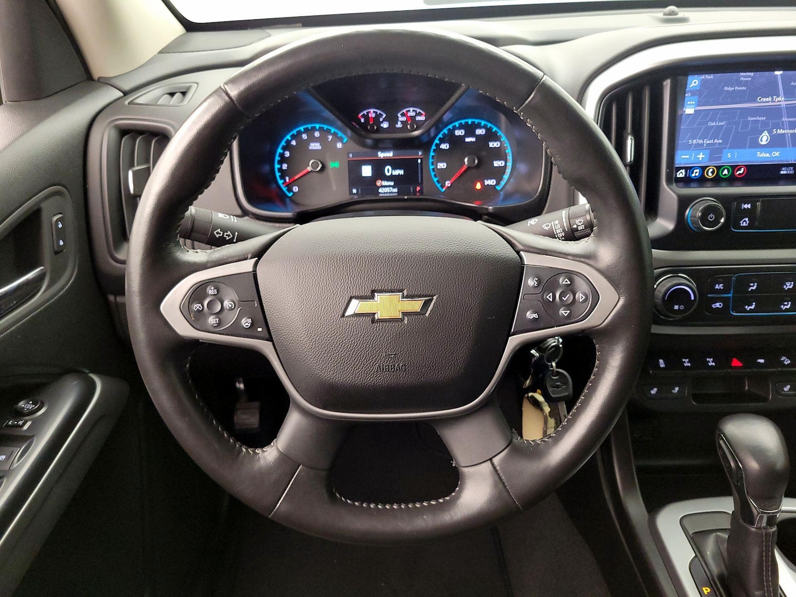 2022 Chevrolet Colorado ZR2 - Photo 11