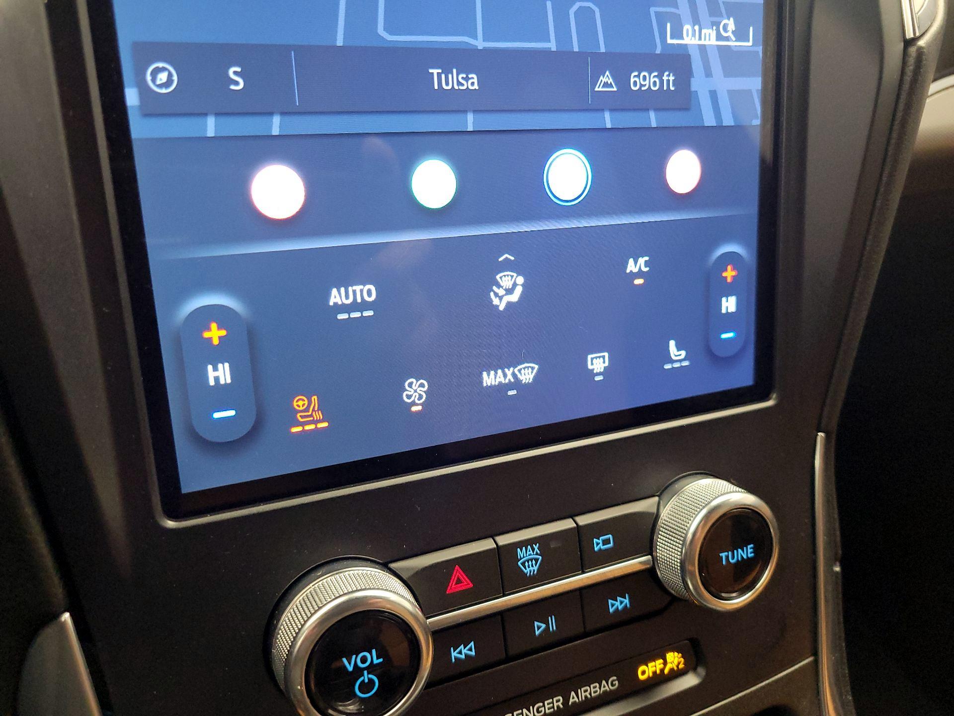 Thumbnail: 2024 Ford Edge - 17