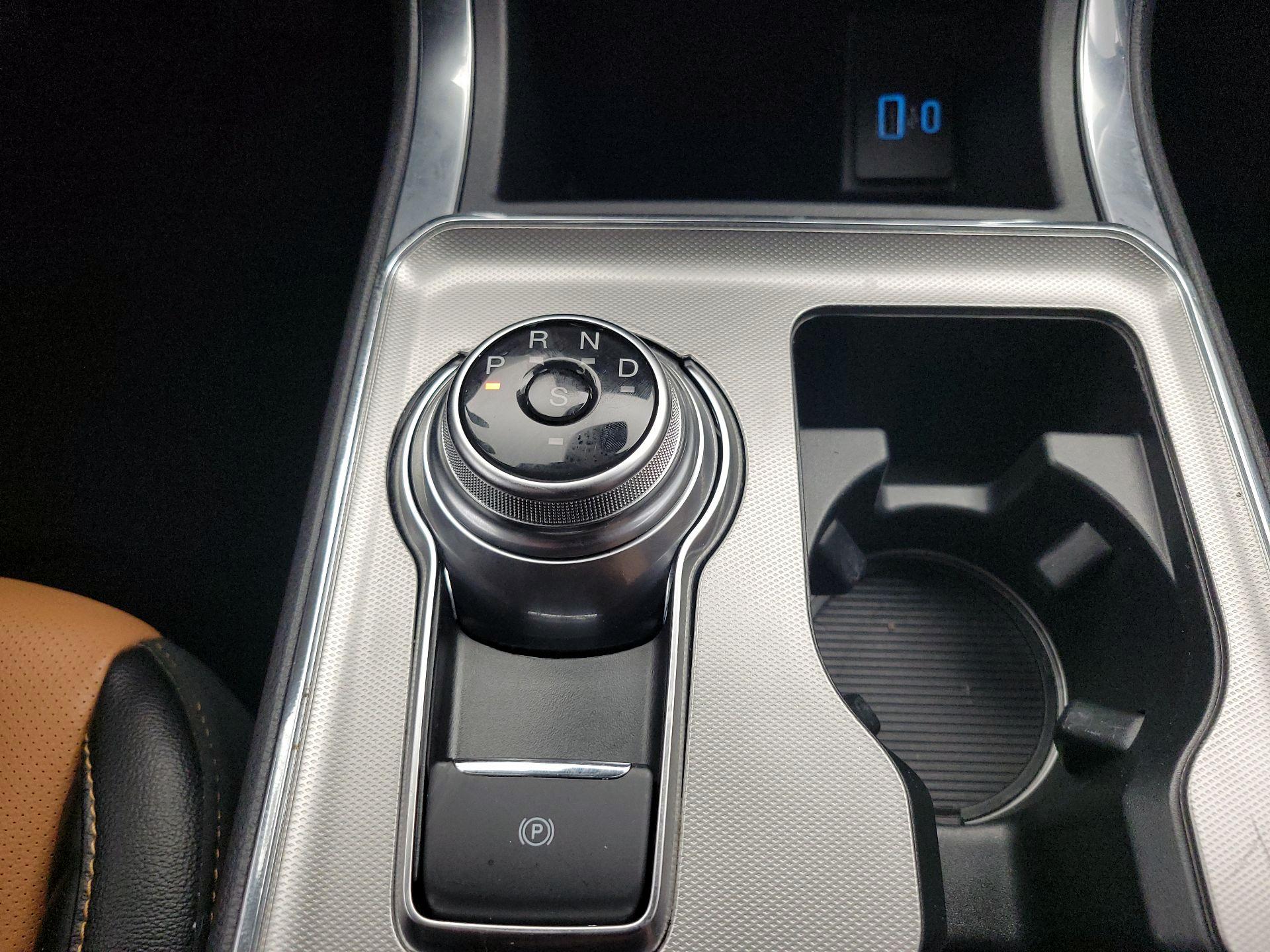 Thumbnail: 2024 Ford Edge - 18