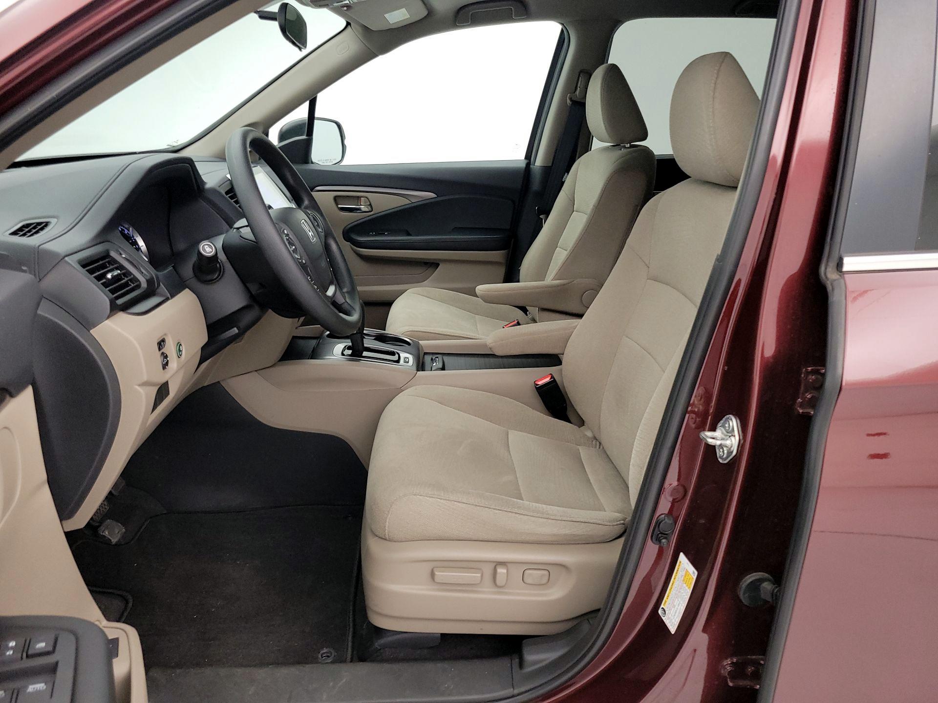 Thumbnail: 2018 Honda Pilot - 11