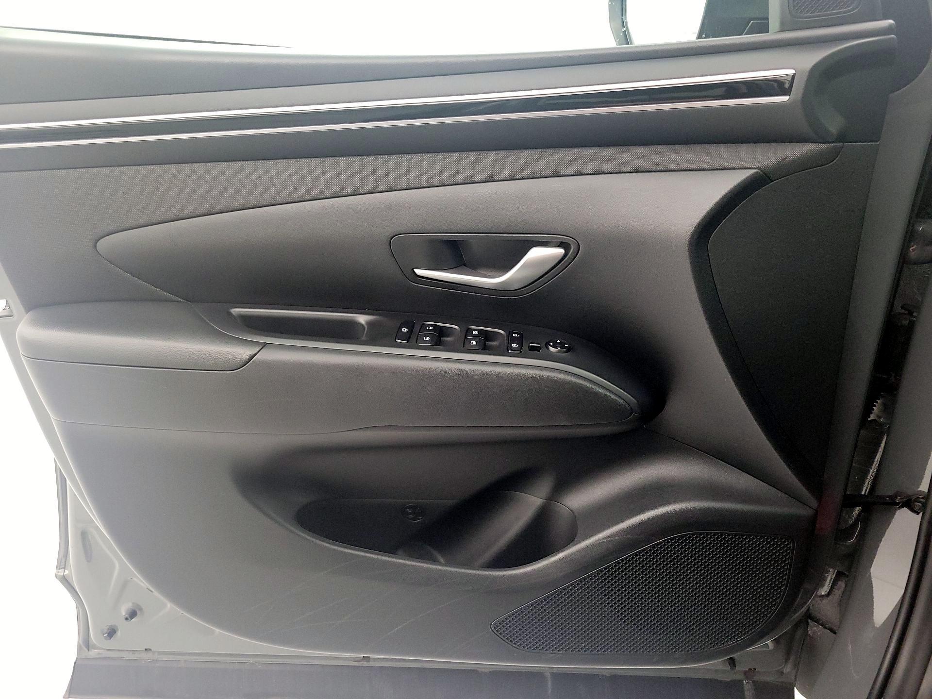 Thumbnail: 2024 Hyundai Tucson - 12